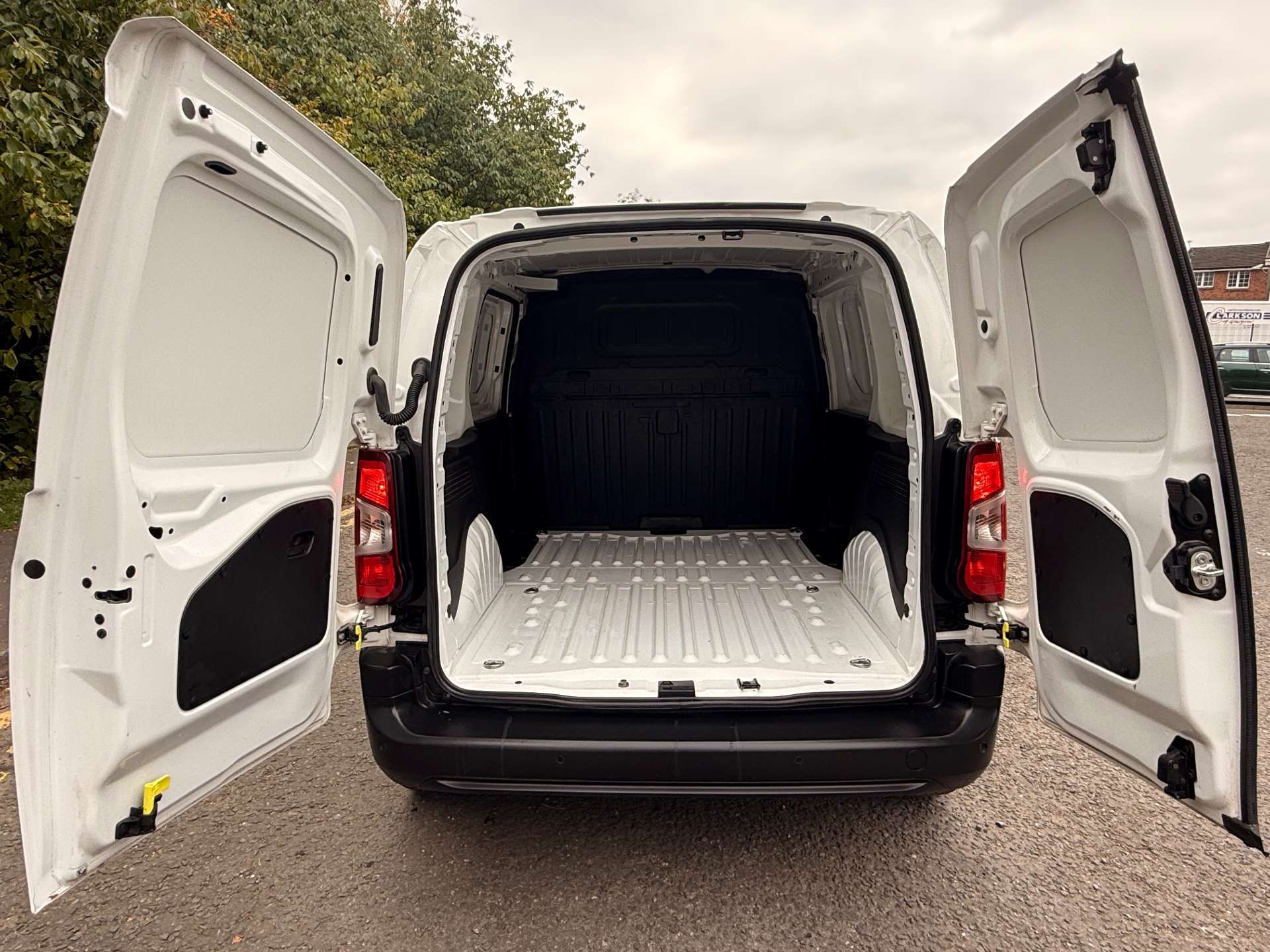 VAUXHALL COMBO 1.5 2300 Dynamic TD L1 #4