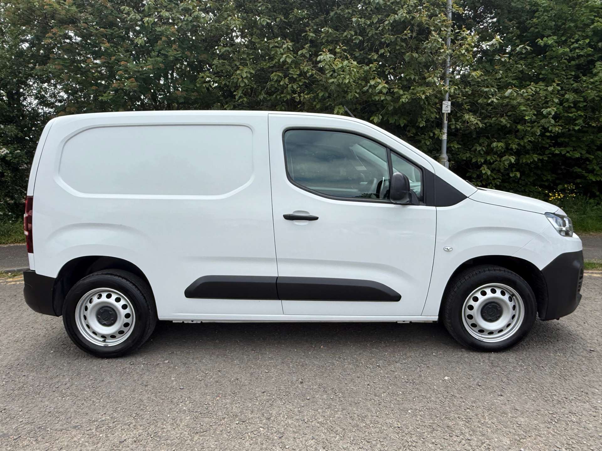 CITROEN BERLINGO 1000 Enterprise Edition 1.5 BlueHDi 6 speed #6