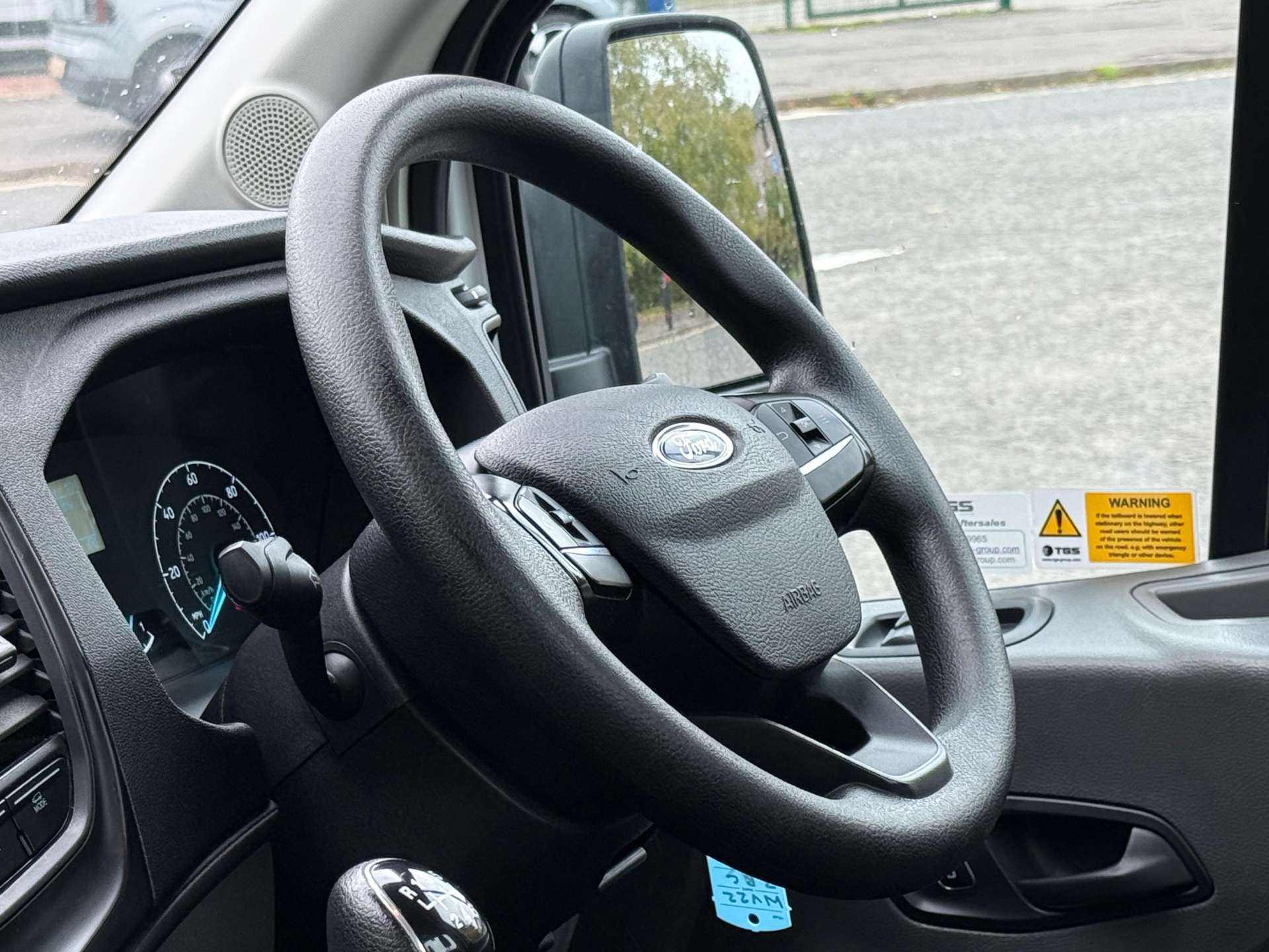 FORD TRANSIT 350 EF-LWB Dropside & Taillift TRW #12