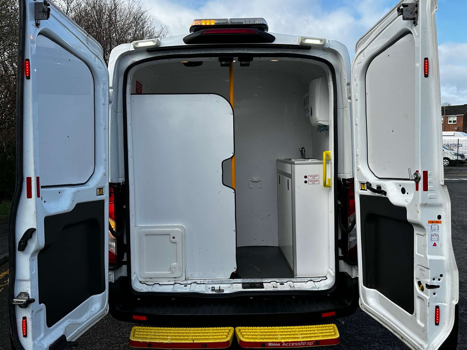 FORD TRANSIT 350 2.0EcoBlue Welfare Unit #6