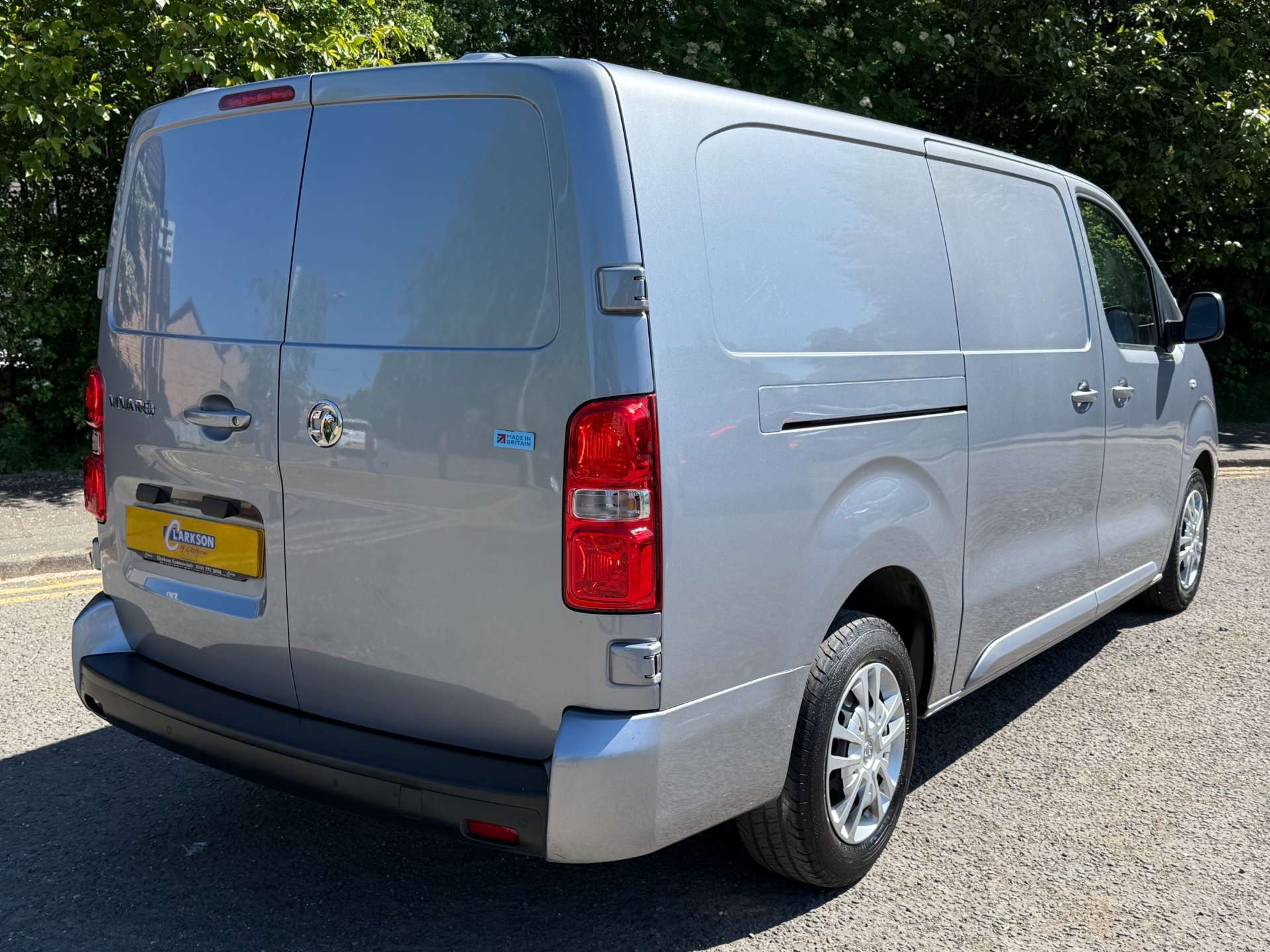 VAUXHALL VIVARO F3100 Sportive L2 #4