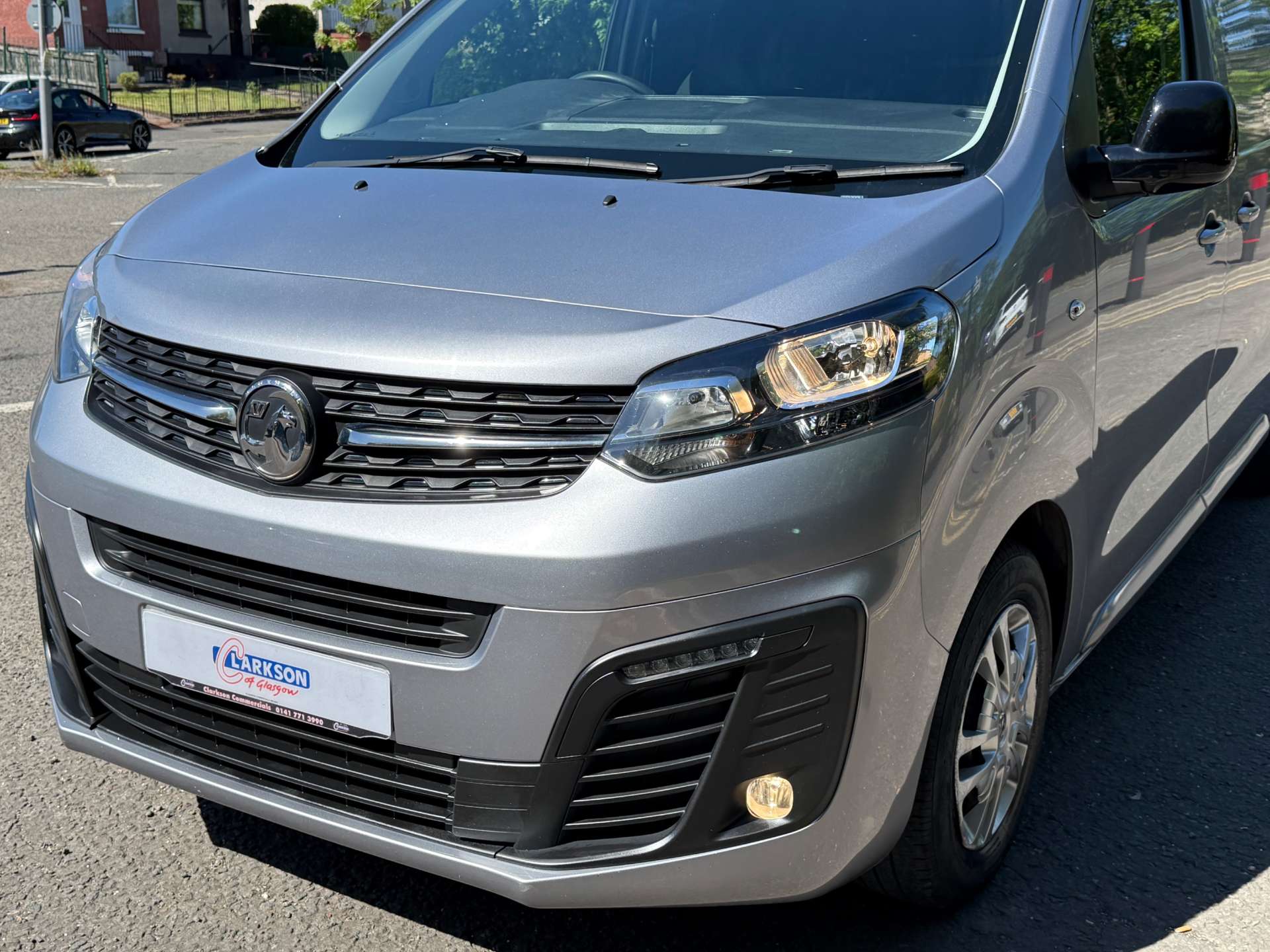 VAUXHALL VIVARO F3100 Sportive L2 #13