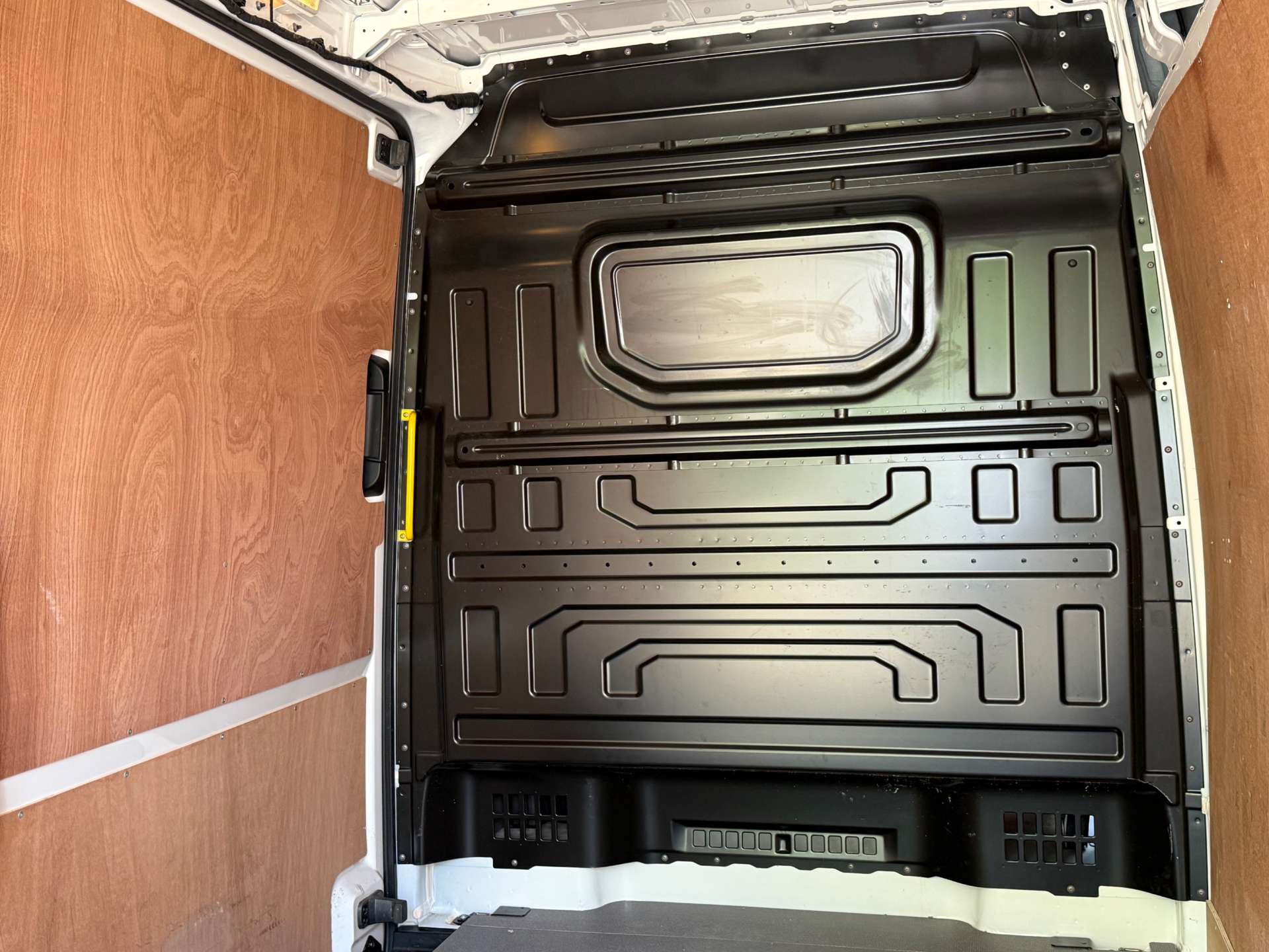 VOLKSWAGEN CRAFTER CR35 Trendline 2.0TDI 140ps #15