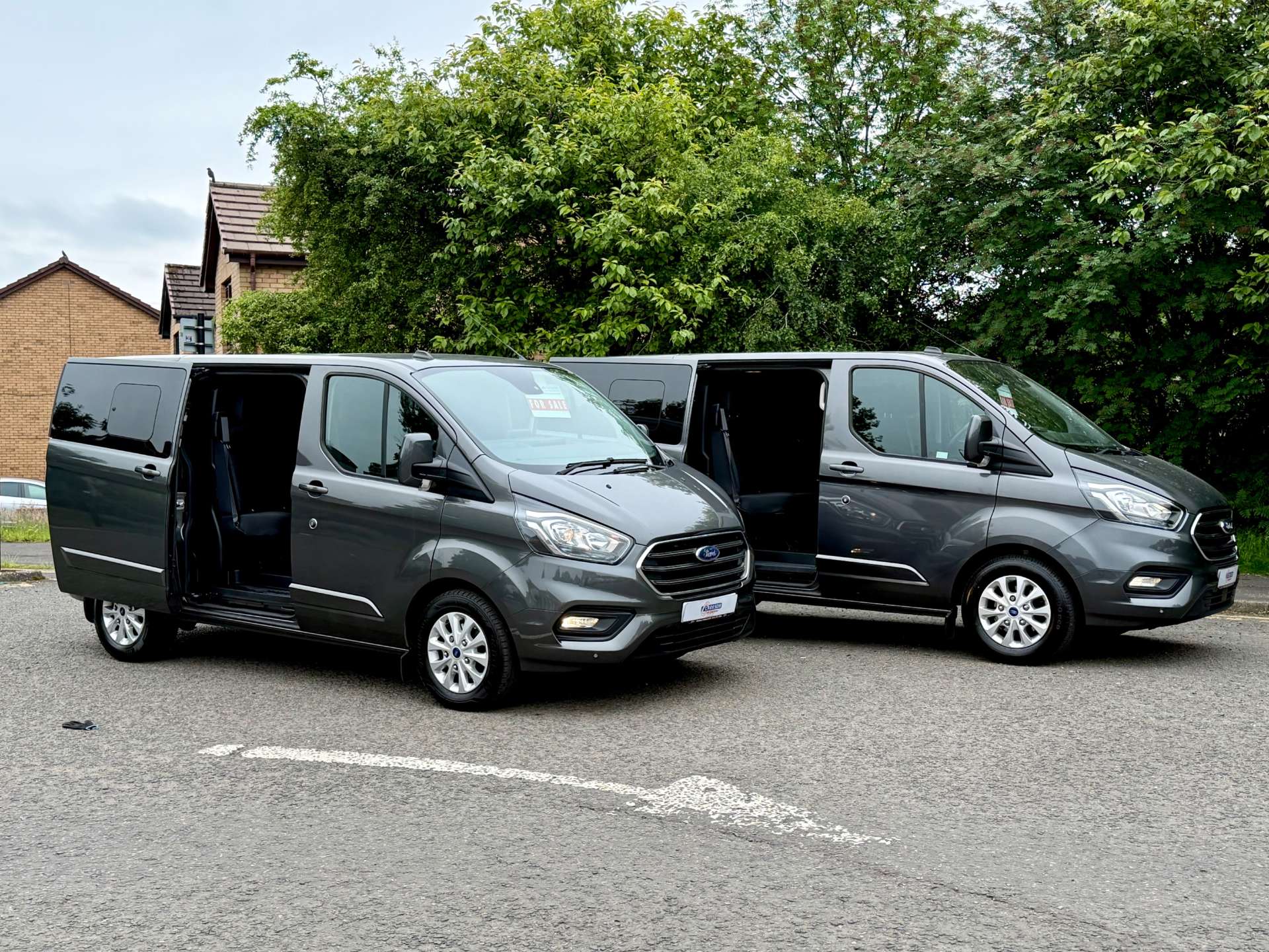 FORD TRANSIT CUSTOM 320 Limited 170ps 6 seat Crewvan DCIV Automatic #20