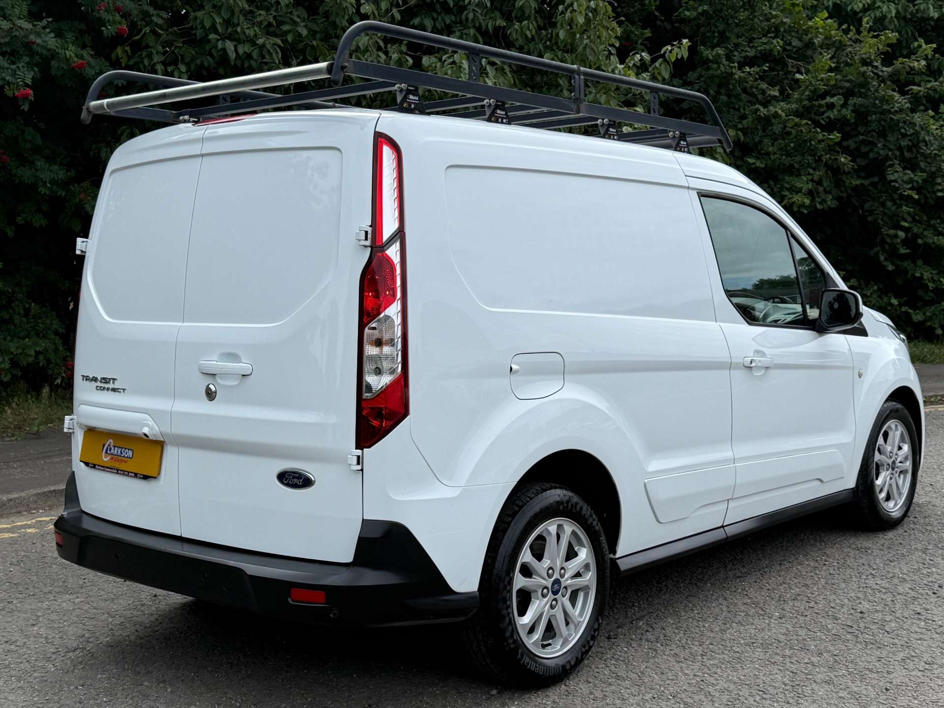 FORD TRANSIT CONNECT 200 Limited TDCi #4