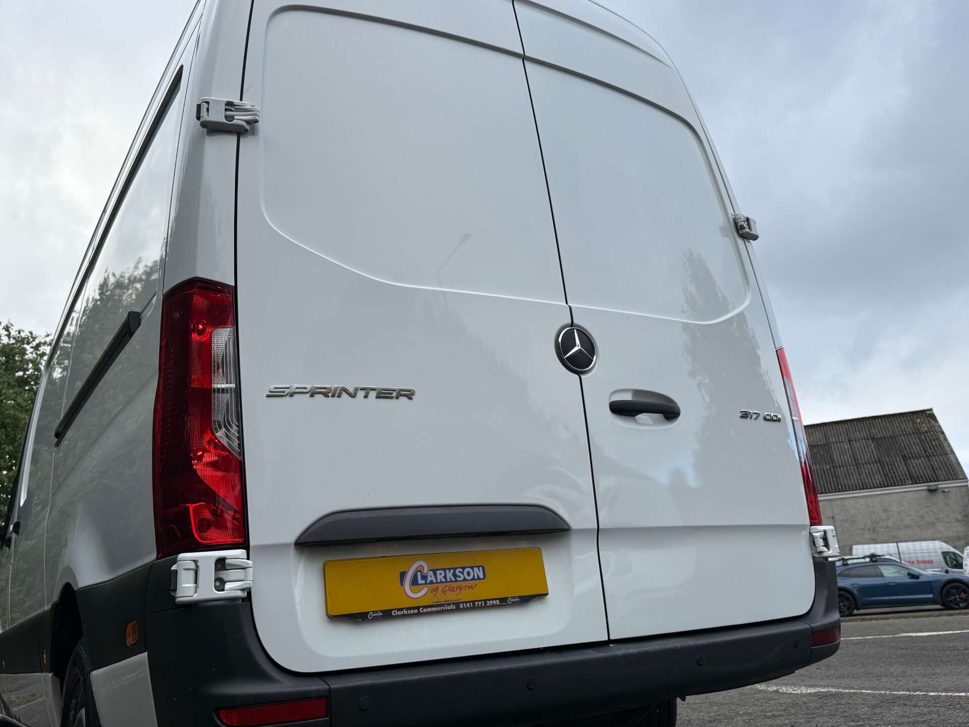 MERCEDES-BENZ SPRINTER 317 Progressive CDi L2H2 (RWD) #6