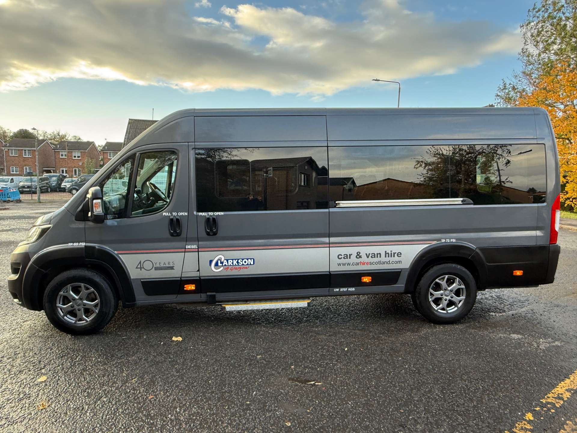 PEUGEOT BOXER 440 L4H2 BLUE HDi 17 Seat Bus #4