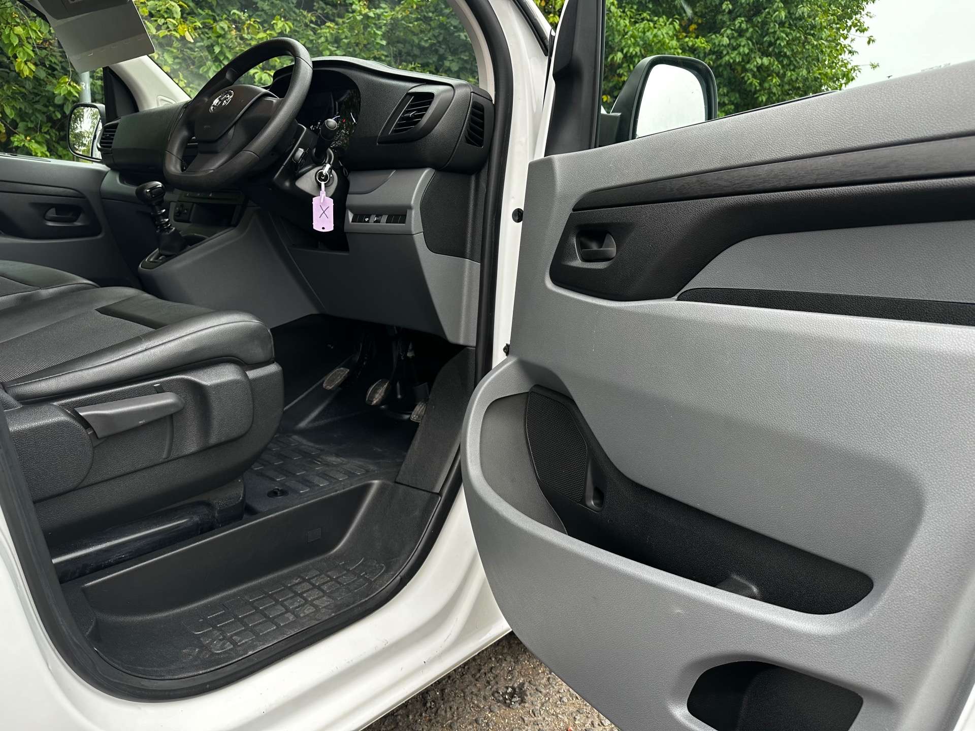 VAUXHALL VIVARO 2900 Dynamic L2 (Choice) #6