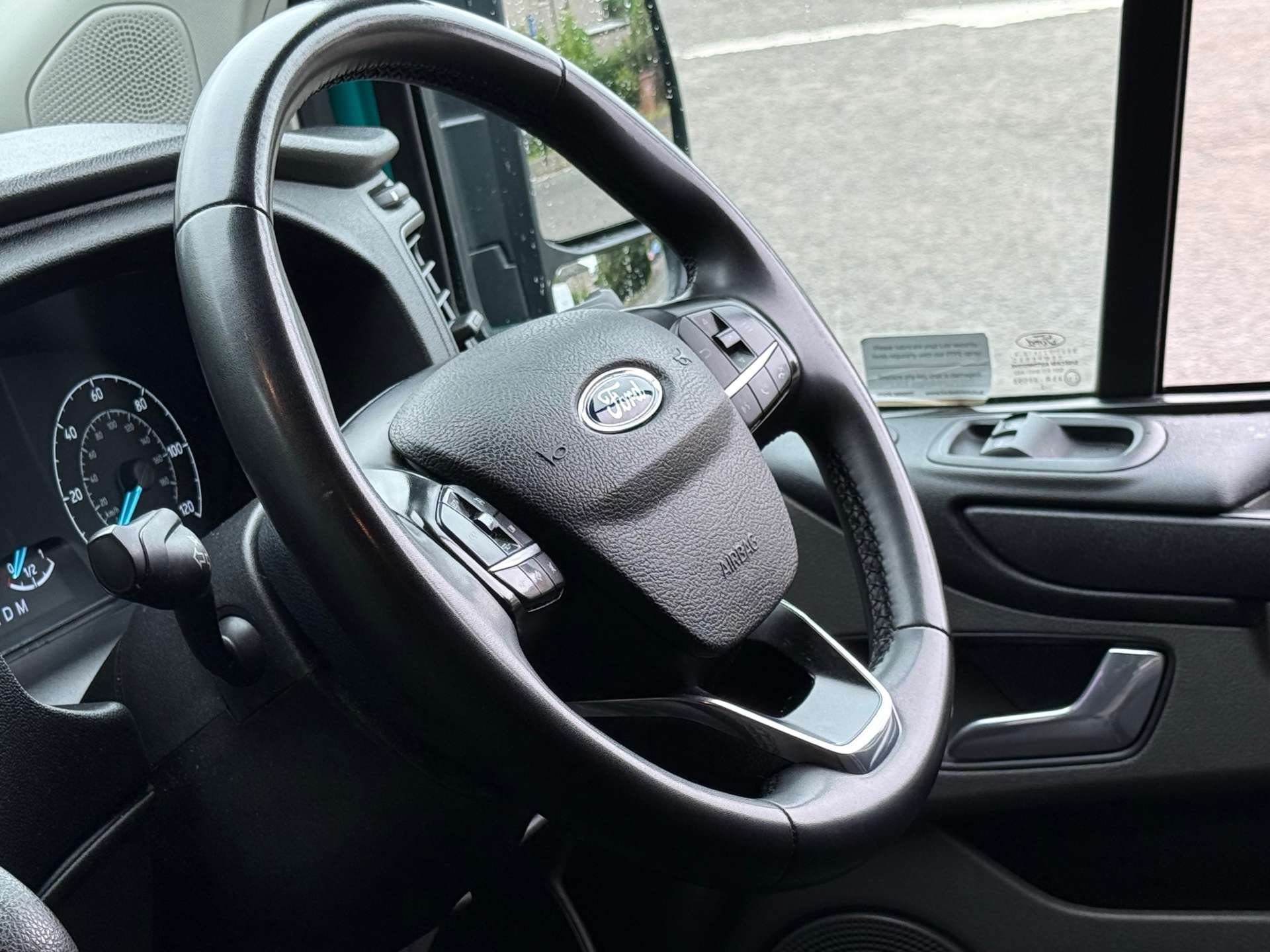 FORD TRANSIT CUSTOM 340 Trend L1H2 2.0 EcoBlue Auto #18