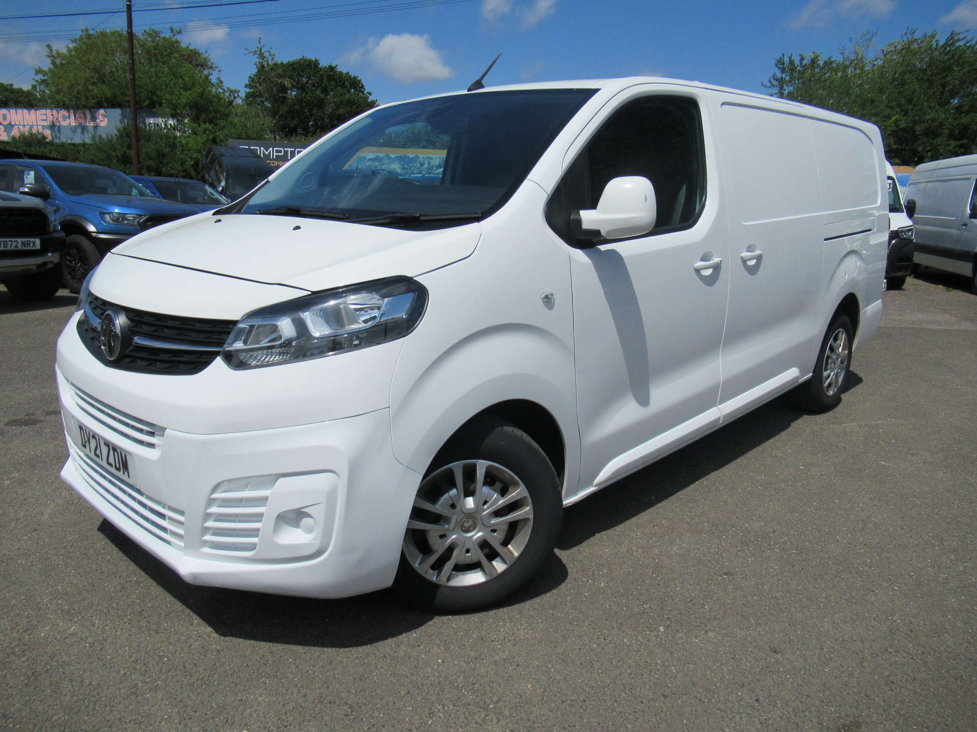 VAUXHALL VIVARO 1.5 Vivaro 2900 Sportive S/S #0