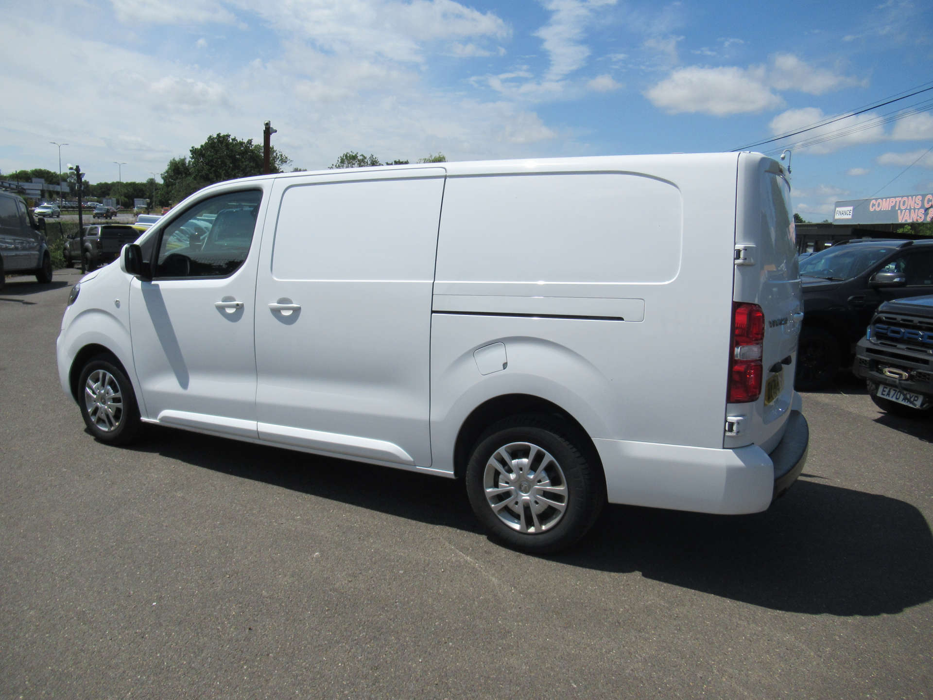VAUXHALL VIVARO 1.5 Vivaro 2900 Sportive S/S #4