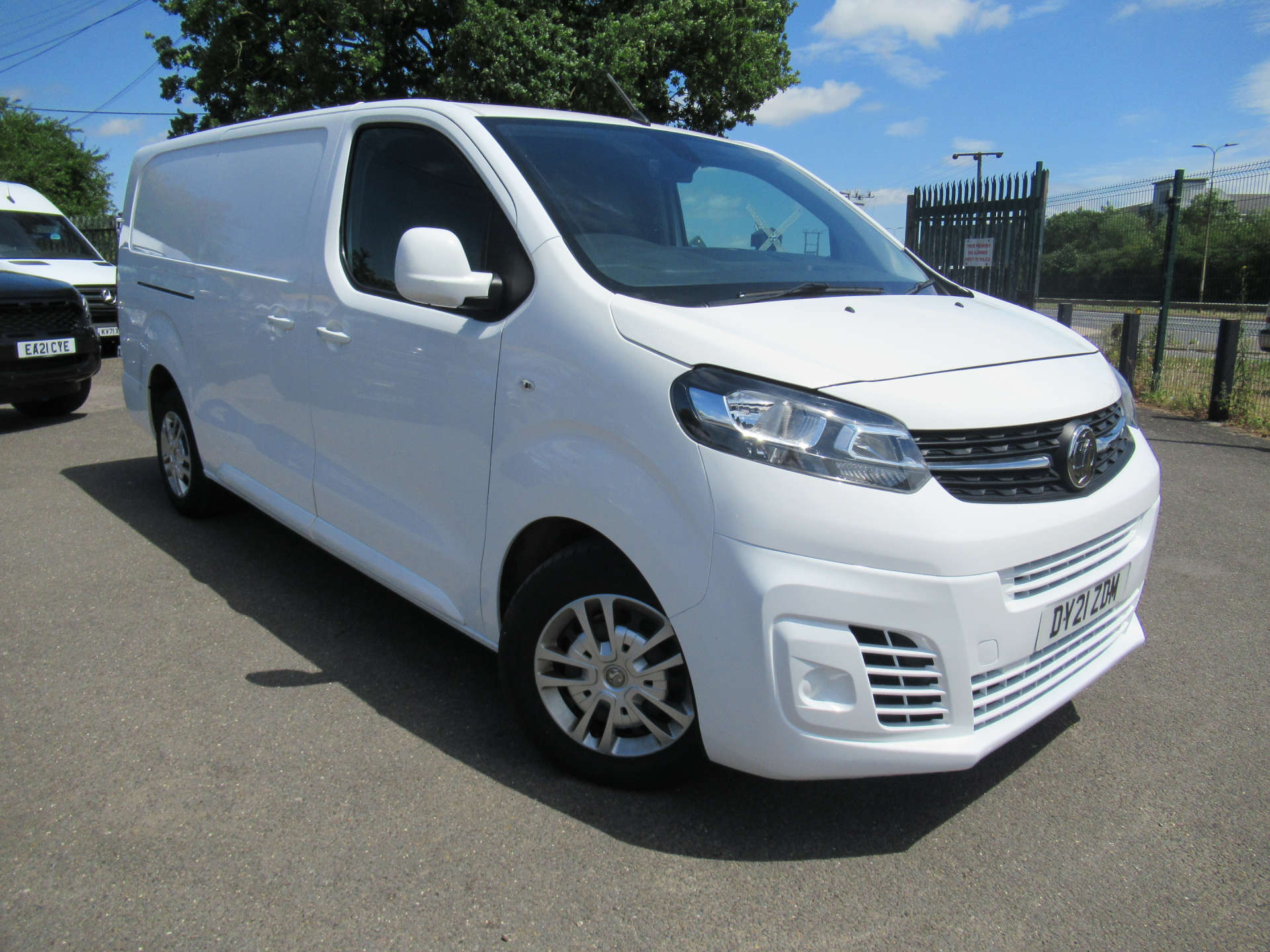 VAUXHALL VIVARO 1.5 Vivaro 2900 Sportive S/S #25