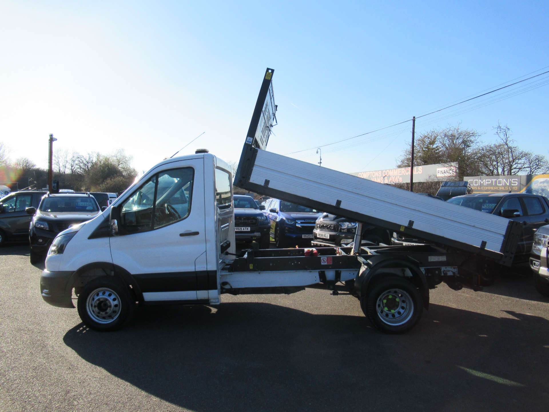 FORD TRANSIT 2.0 350 EcoBlue Leader Tipper 2dr Diesel Manual RWD L2 Euro 6 (s/s) (1-Stop) (130 ps) #2