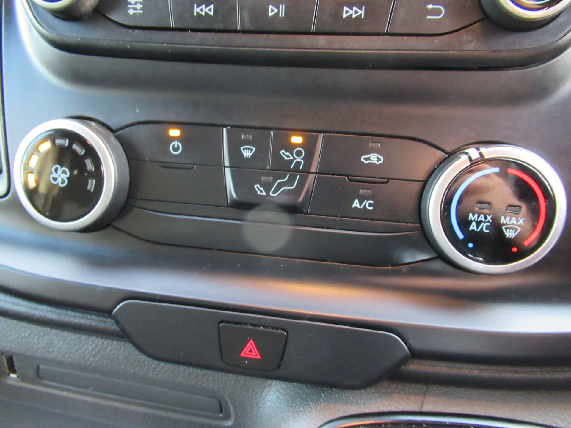 FORD TRANSIT CUSTOM 2.0 Transit Custom 300 Leader EcoBlue #14