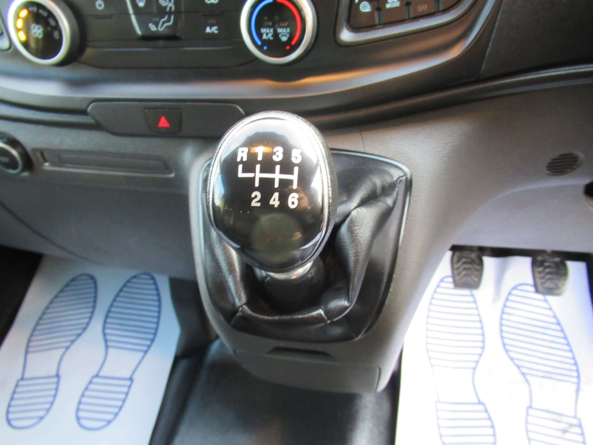 FORD TRANSIT CUSTOM 2.0 Transit Custom 300 Leader EcoBlue #15