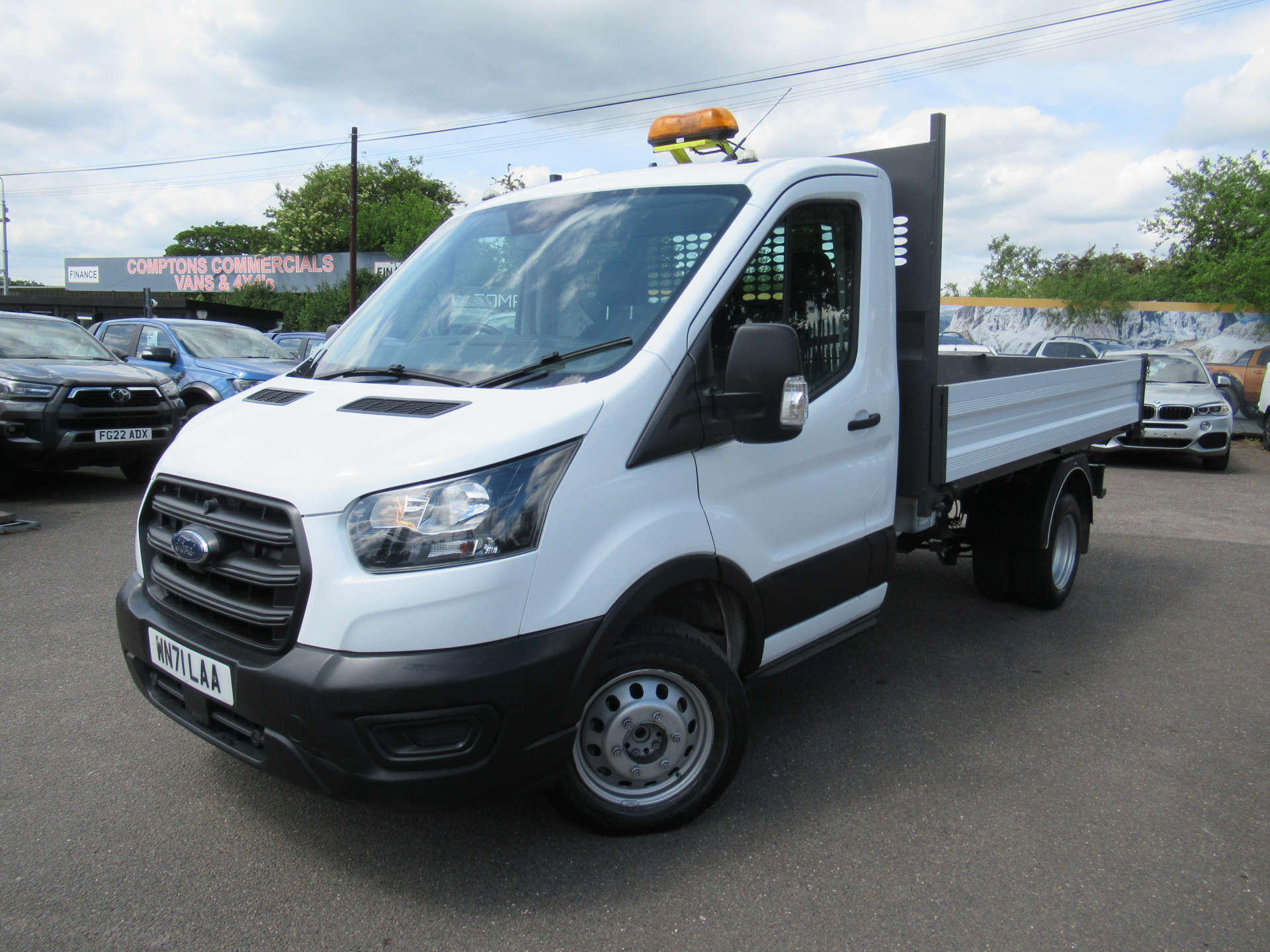 FORD TRANSIT 2.0 350 EcoBlue Leader Tipper 2dr Diesel Auto L2 Euro 6 (s/s) (1-Way, 1-Stop) (130 ps) #0
