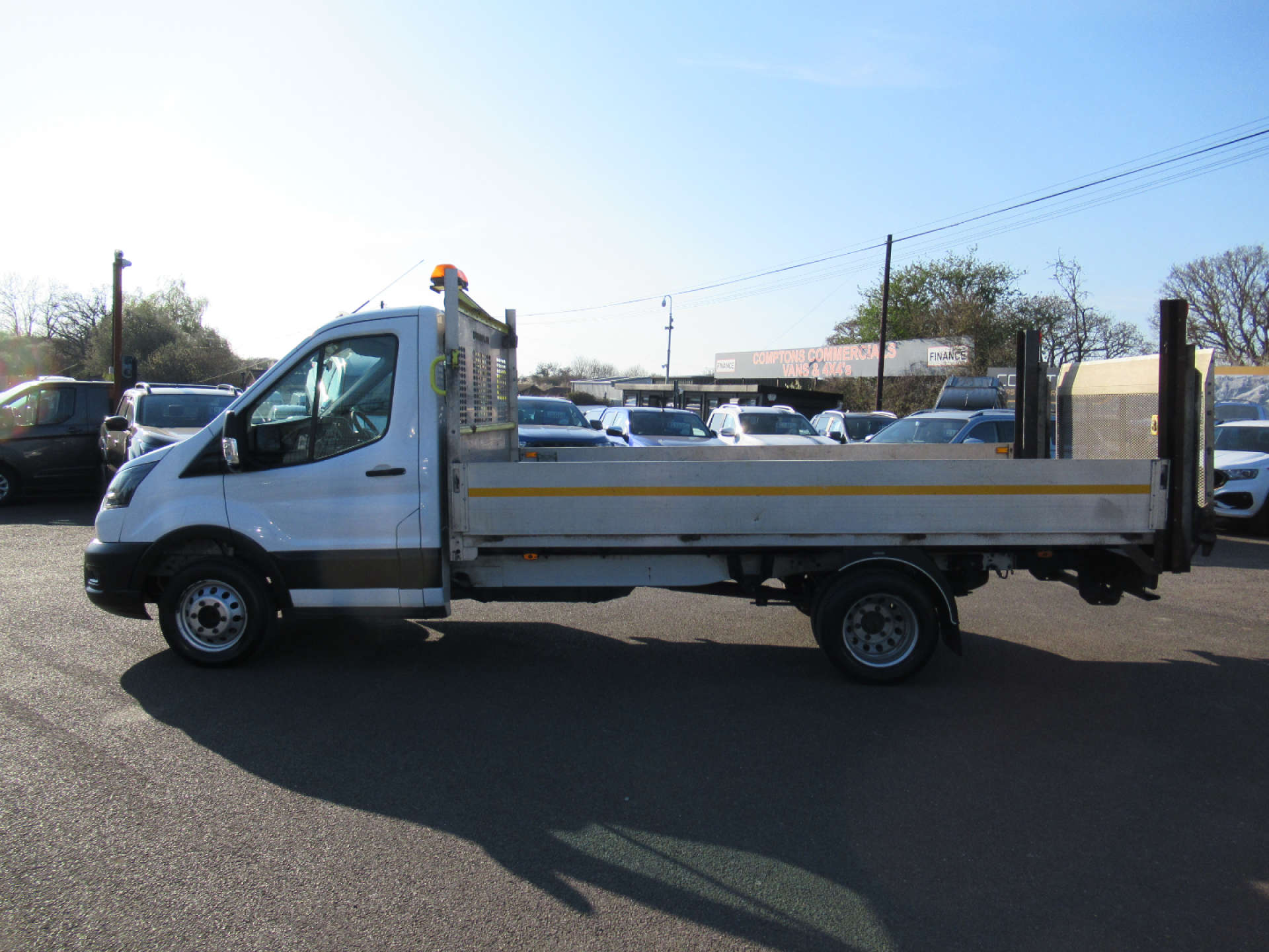 FORD TRANSIT 2.0 350 EcoBlue Leader Premium Dropside 2dr Diesel Manual RWD L4 Euro 6 (s/s) (130 ps) #3