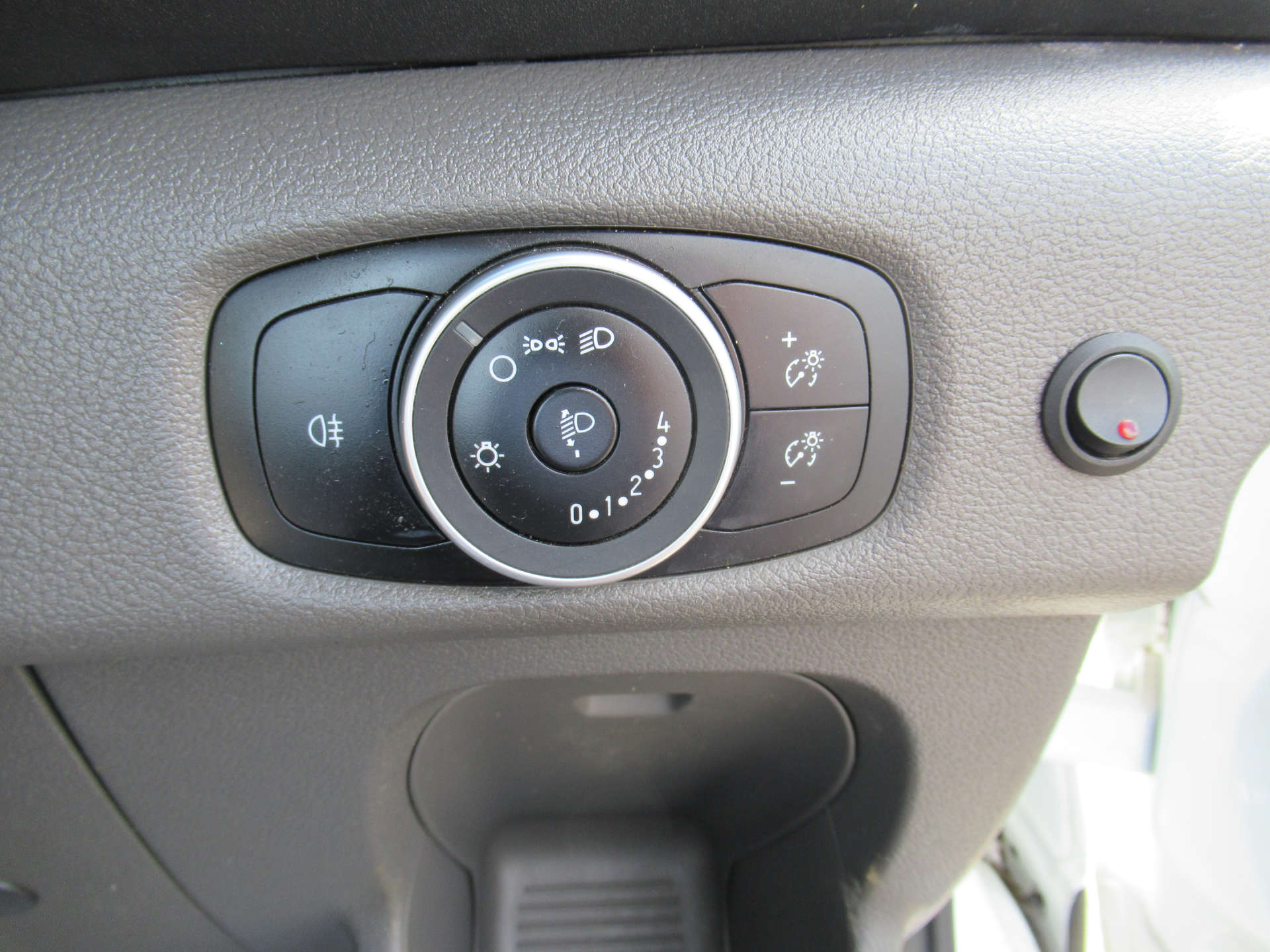 FORD TRANSIT 2.0 350 EcoBlue Leader Tipper 2dr Diesel Auto L2 Euro 6 (s/s) (1-Way, 1-Stop) (130 ps) #25