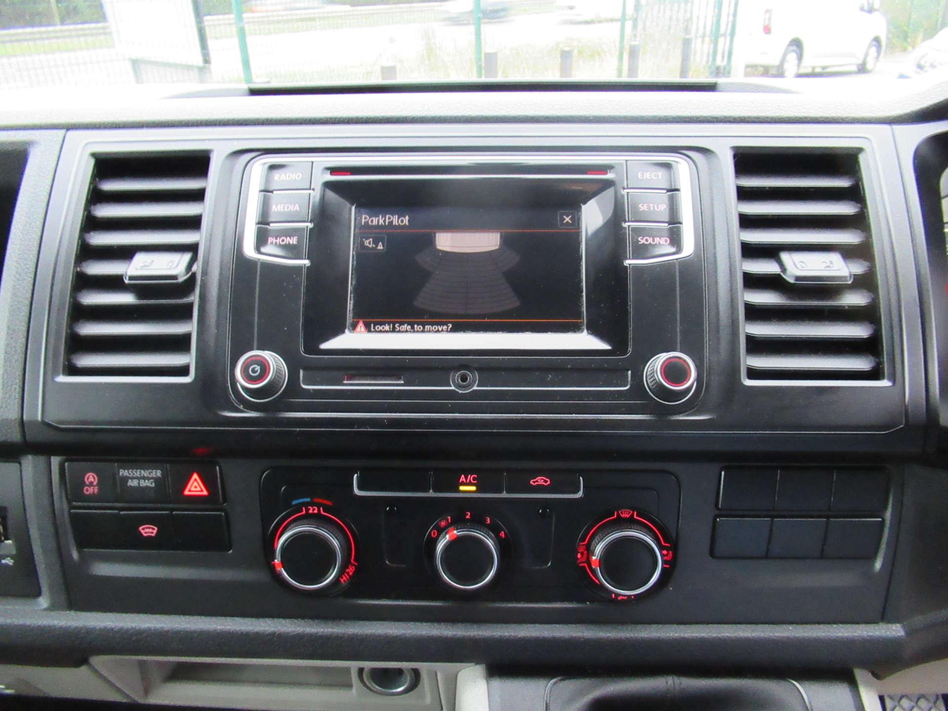 VOLKSWAGEN TRANSPORTER 2.0 Transporter T28 Highline TDI BlueMotion Technology #20