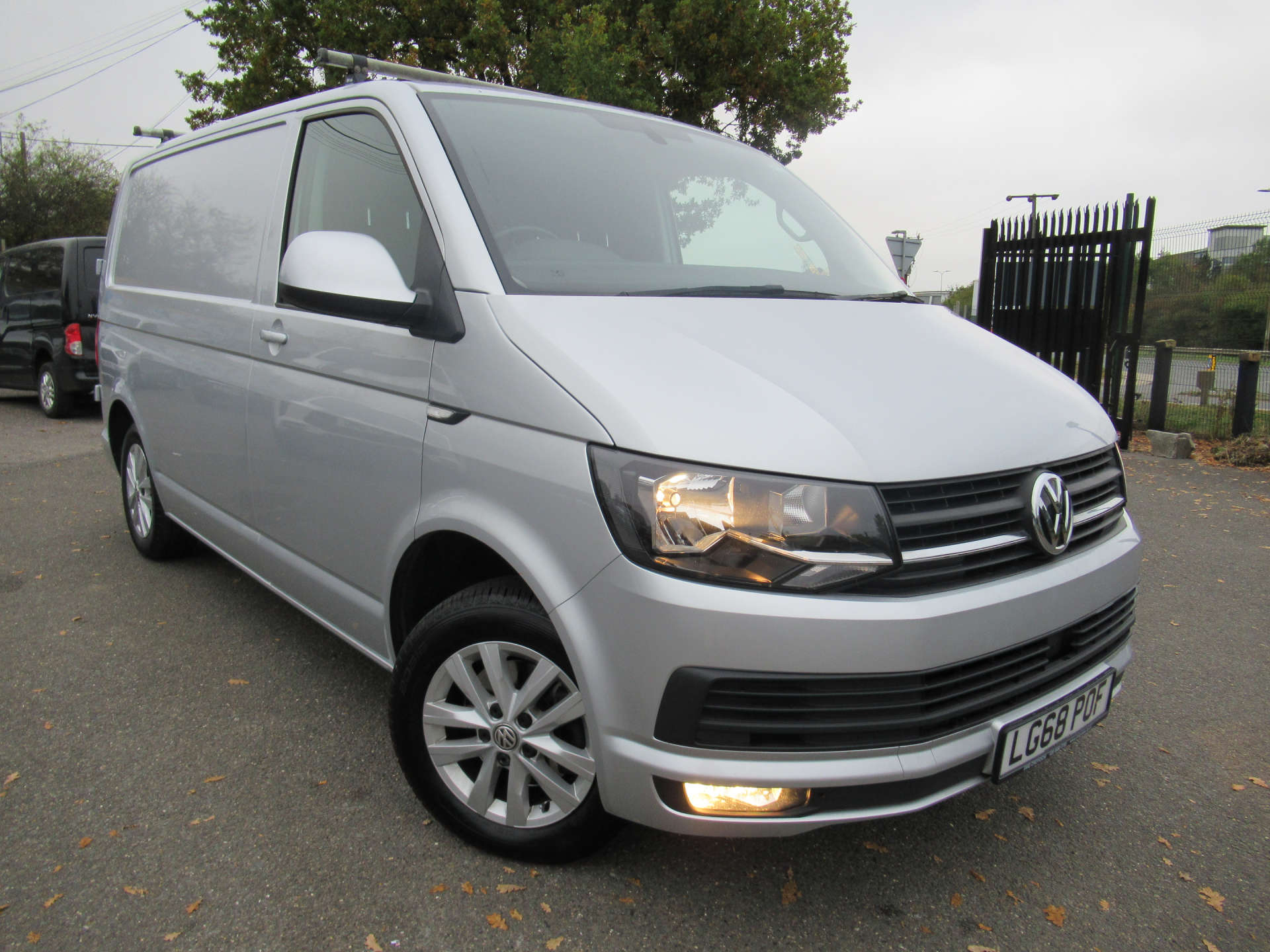 VOLKSWAGEN TRANSPORTER 2.0 Transporter T28 Highline TDI BlueMotion Technology #29