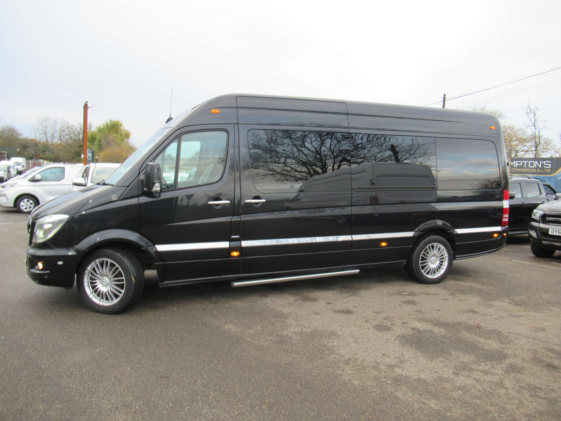 MERCEDES-BENZ SPRINTER 3.0 Sprinter 319 CDI 8 seater party bus limo #8