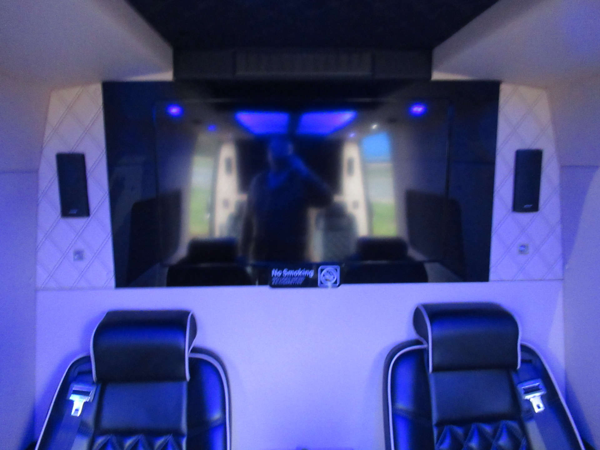 MERCEDES-BENZ SPRINTER 3.0 Sprinter 319 CDI 8 seater party bus limo #4