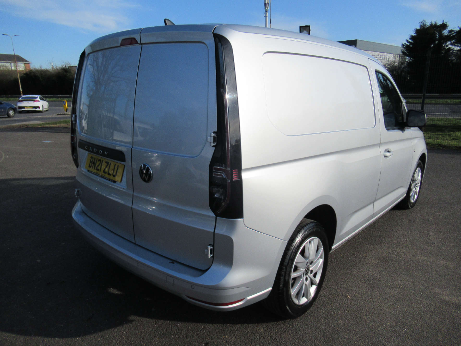 VOLKSWAGEN CADDY 2.0 Caddy C20 Commerce Professional TDI Semi-Auto #13