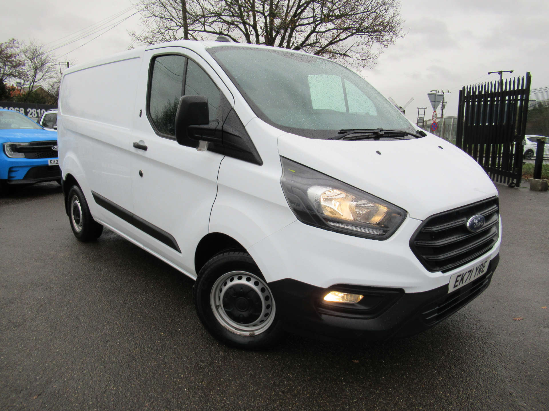 FORD TRANSIT CUSTOM 2.0 Transit Custom 300 Leader EcoBlue #28