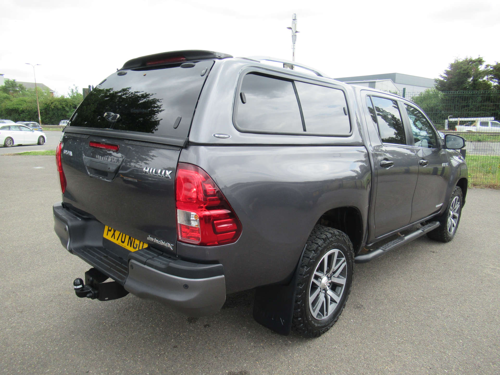 TOYOTA HILUX 2.4 HI-Luxury Invincible X D-4D 4WD Double Cab Auto 4WD 5dr #11
