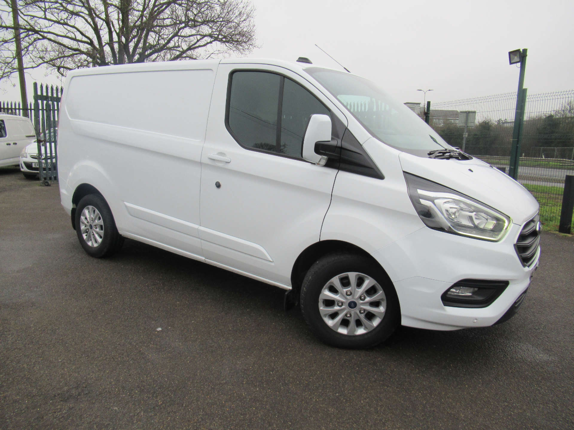 FORD TRANSIT CUSTOM 2.0 Transit Custom 300 Limited EcoBlue #25