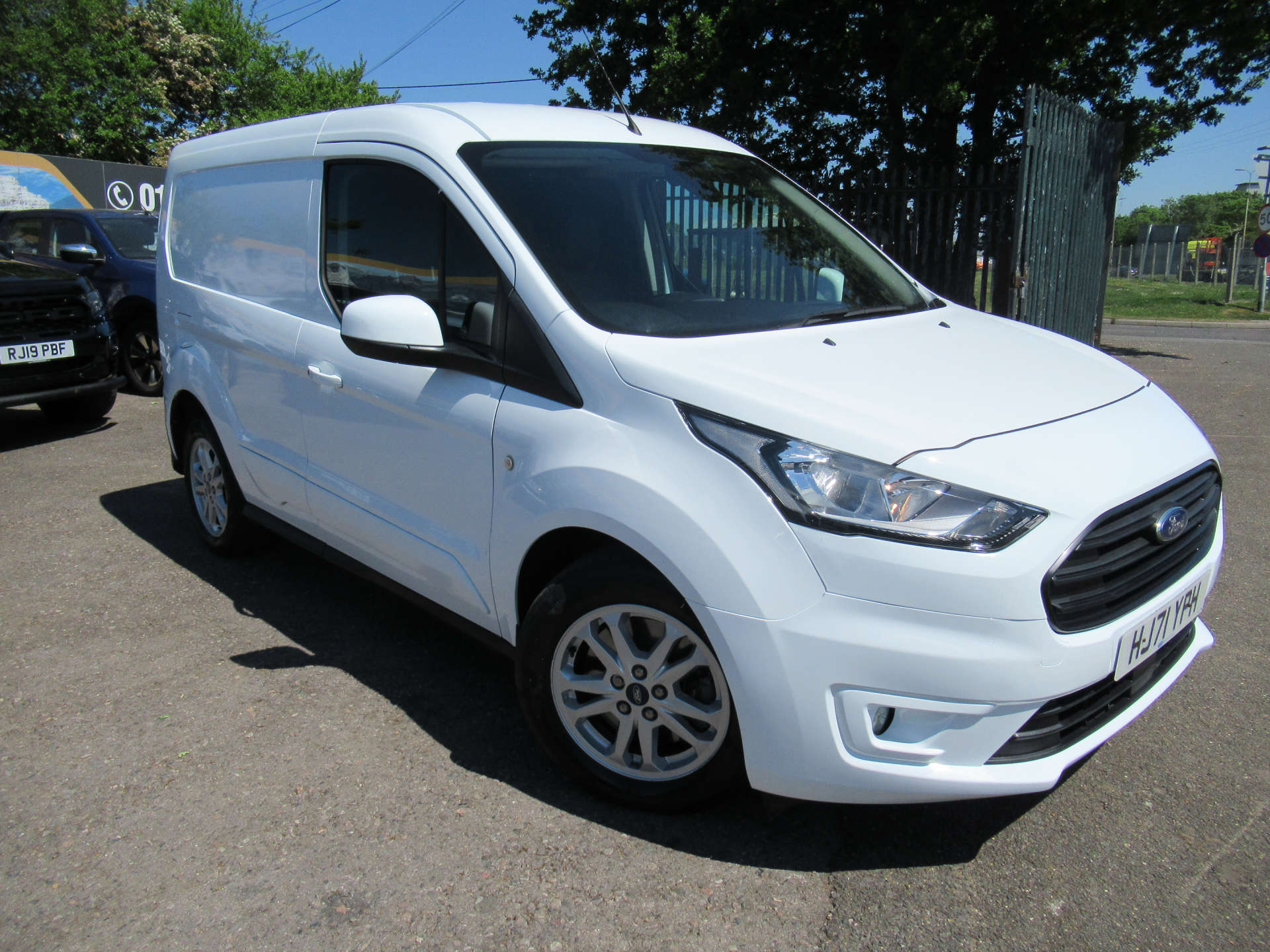FORD TRANSIT CONNECT 1.5 Transit Connect 200 Limited TDCi #27