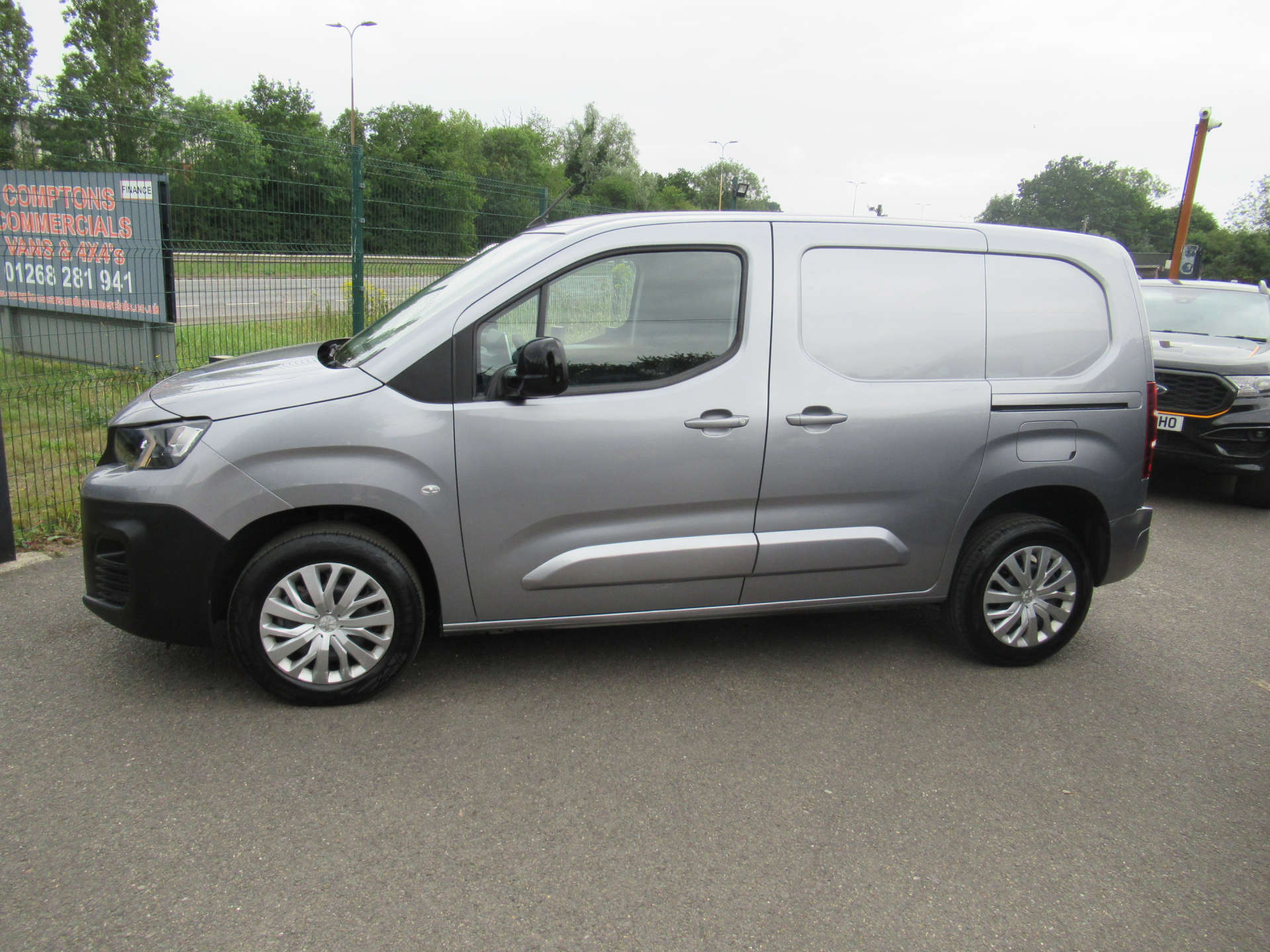 PEUGEOT PARTNER 1.5 Partner Professional Premium Blue HDi #3
