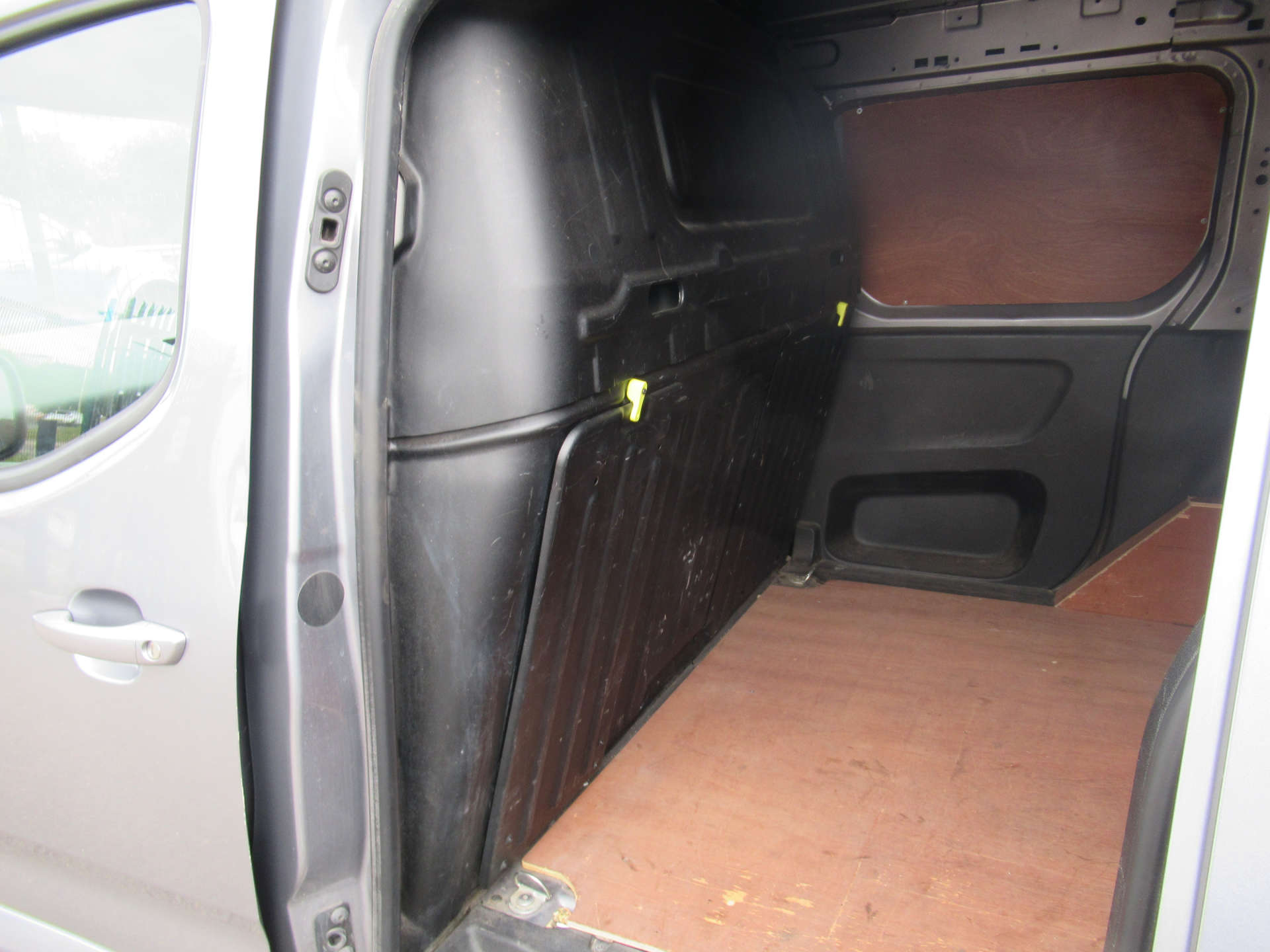 PEUGEOT PARTNER 1.5 Partner Professional Premium Blue HDi #6