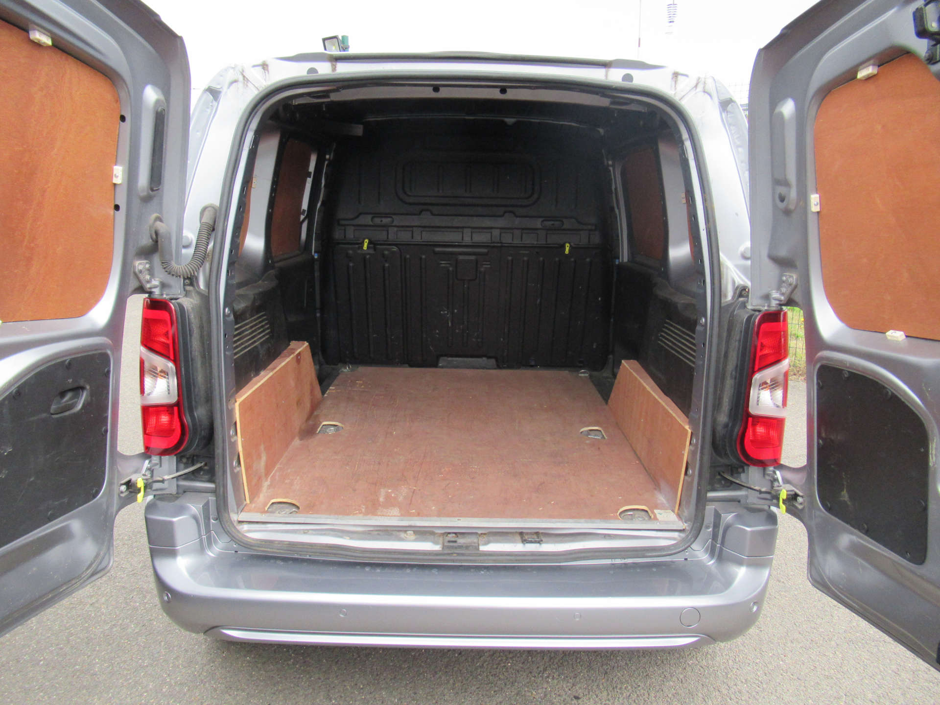 PEUGEOT PARTNER 1.5 Partner Professional Premium Blue HDi #9