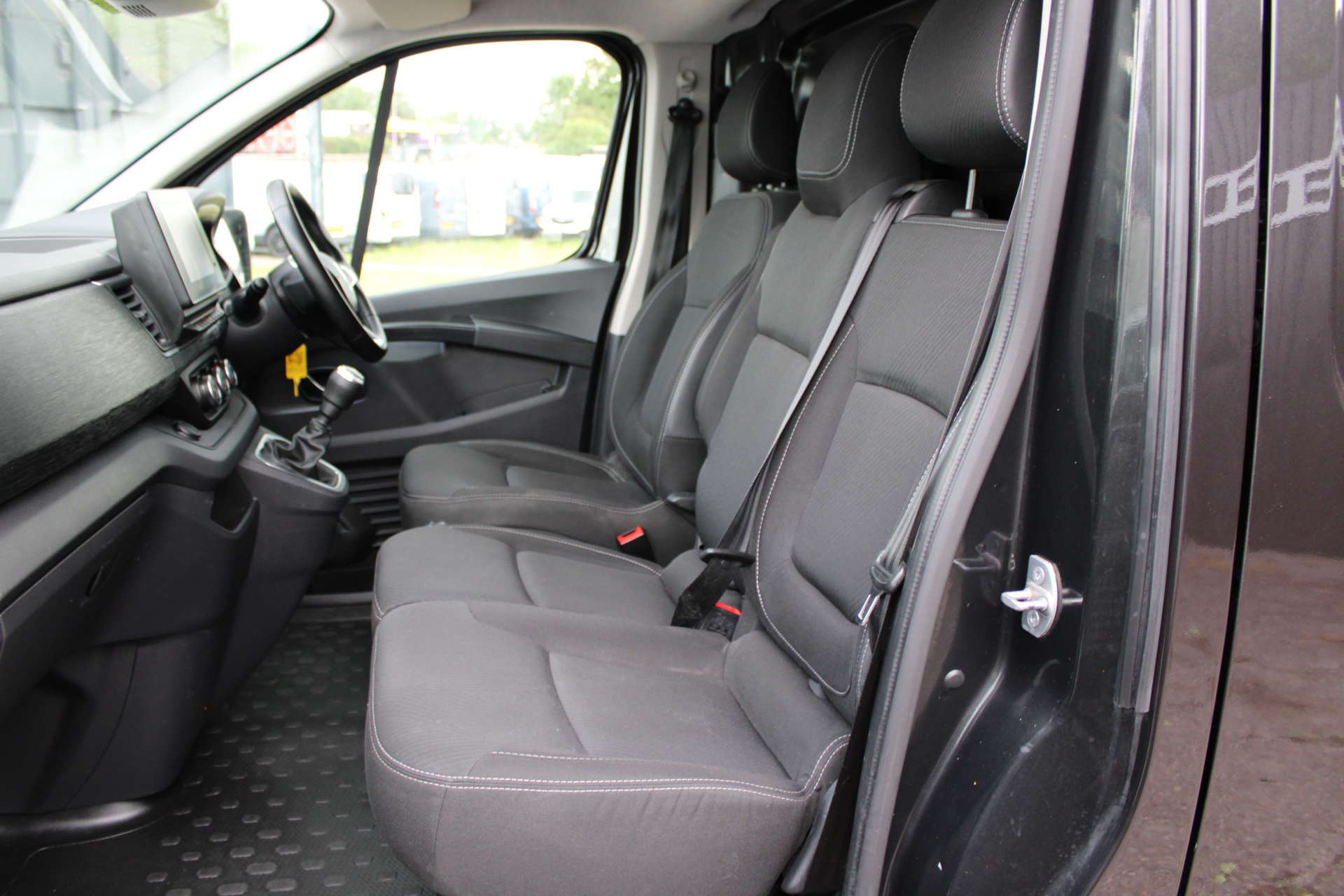 RENAULT TRAFIC 2.0 Trafic LL30 Sport Blue dCi #44
