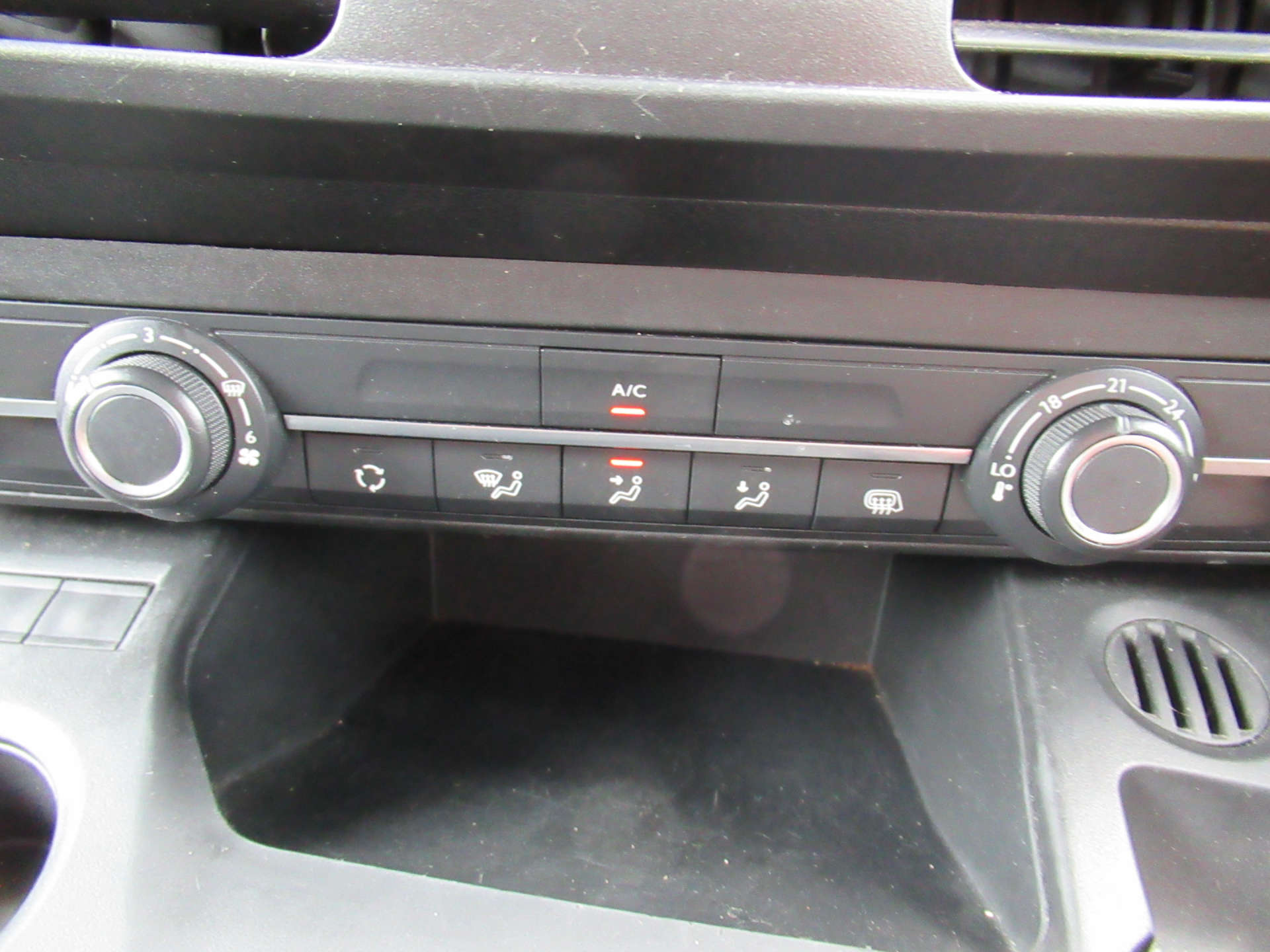 PEUGEOT PARTNER 1.5 Partner Professional Premium Blue HDi #16