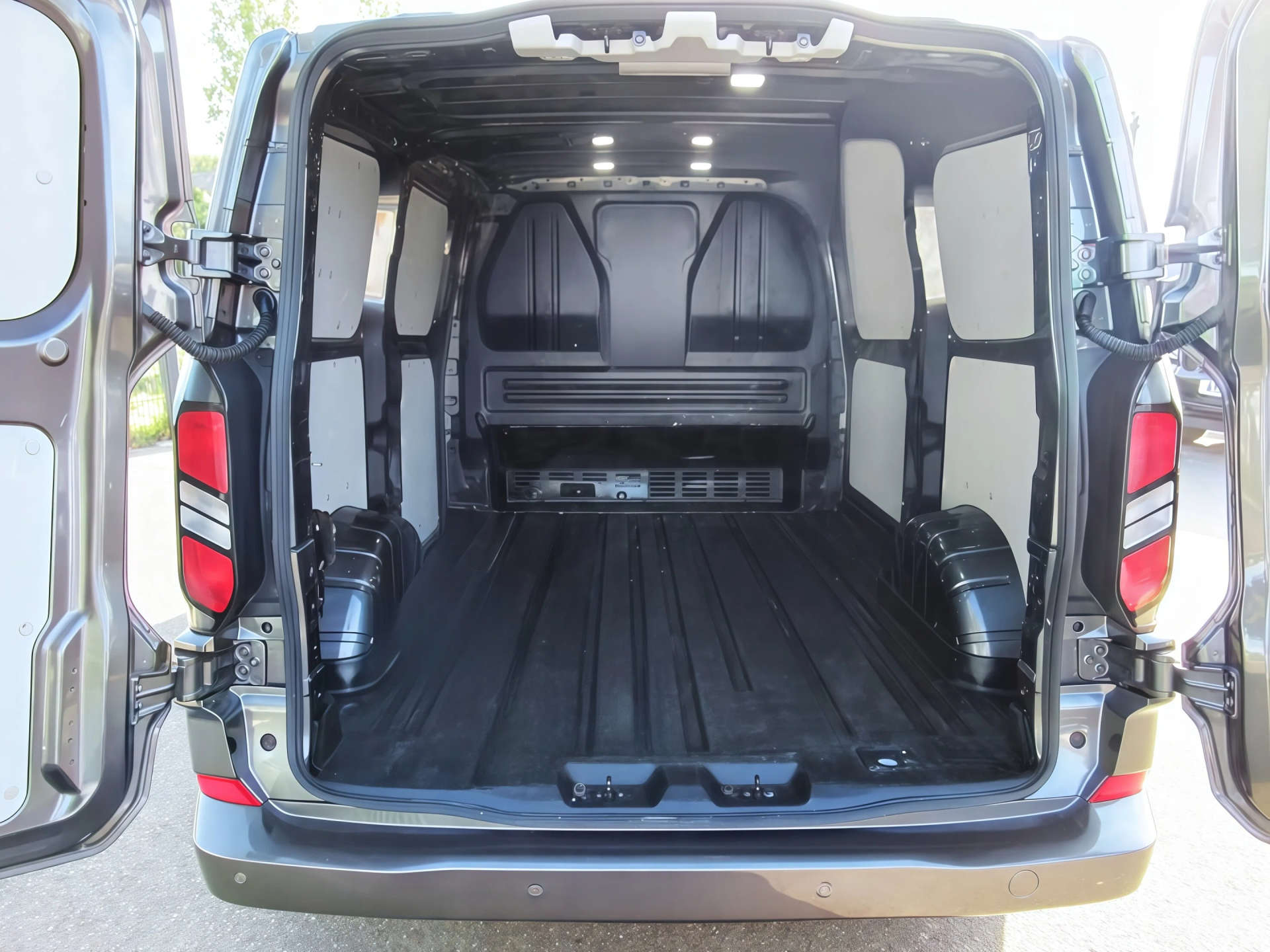 FORD TRANSIT CUSTOM 2.0 Transit Custom 300 Limited EcoBlue #19