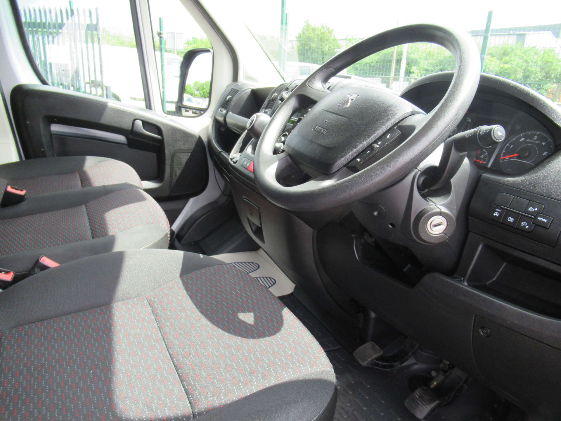 PEUGEOT BOXER 2.2 Boxer 435 Professional L4H2 Blue HDi #13