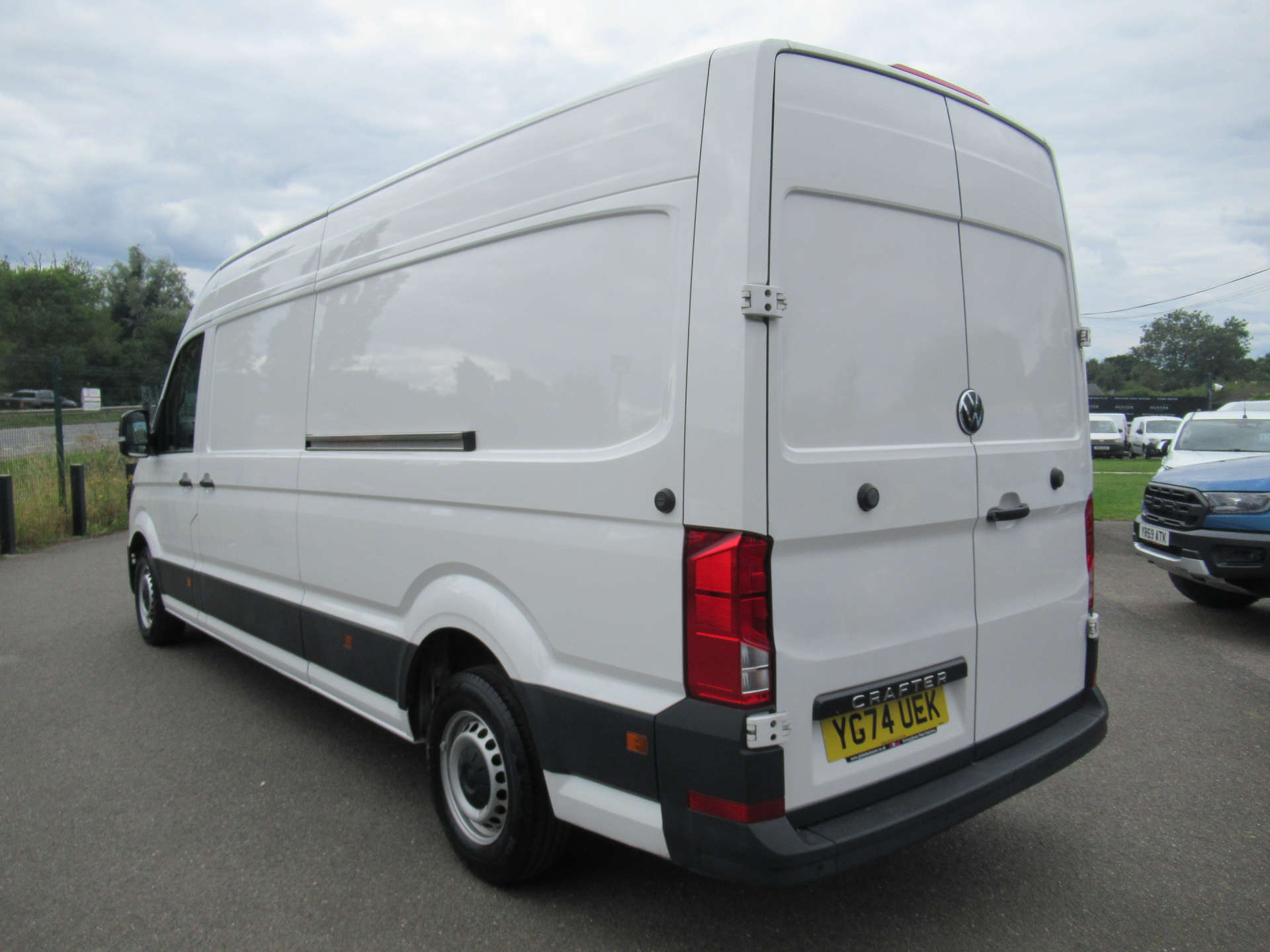 VOLKSWAGEN CRAFTER 2.0 CRAFTER CR35 COMMERCE + TDI 5dr #7
