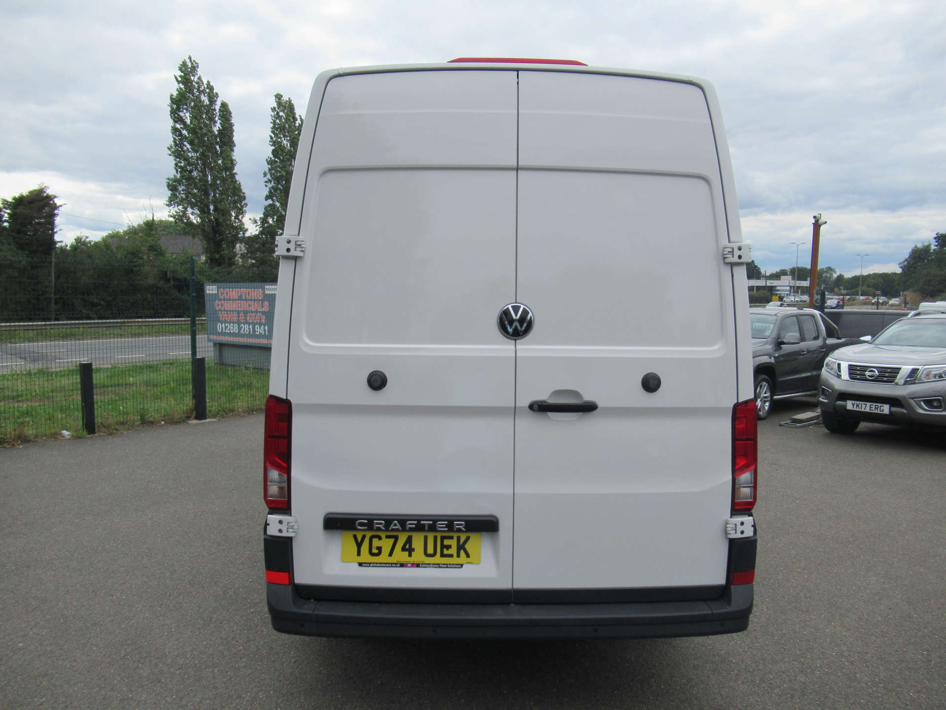 VOLKSWAGEN CRAFTER 2.0 CRAFTER CR35 COMMERCE + TDI 5dr #8