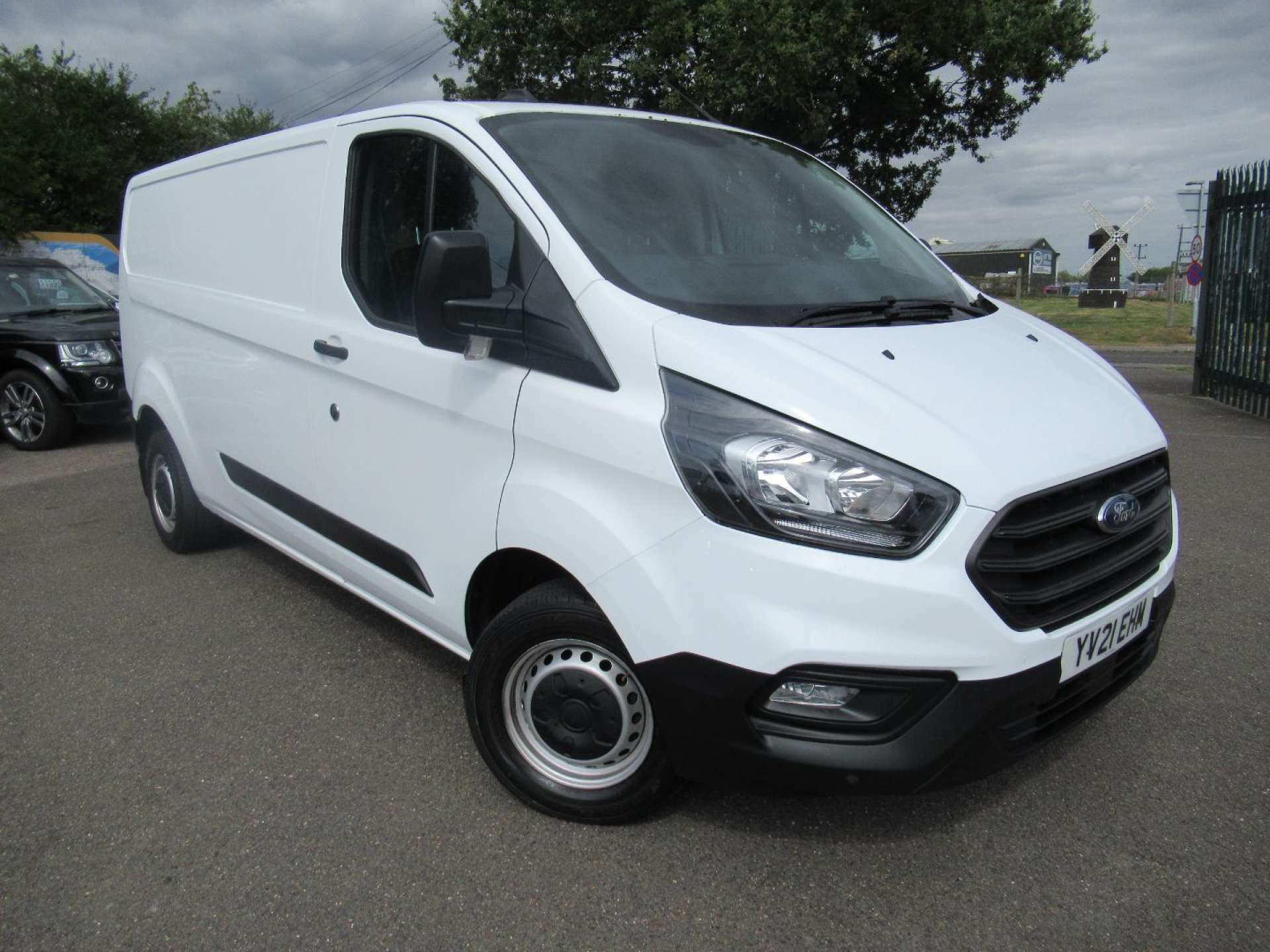 FORD TRANSIT CUSTOM 2.0 Transit Custom 300 Leader EcoBlue #25