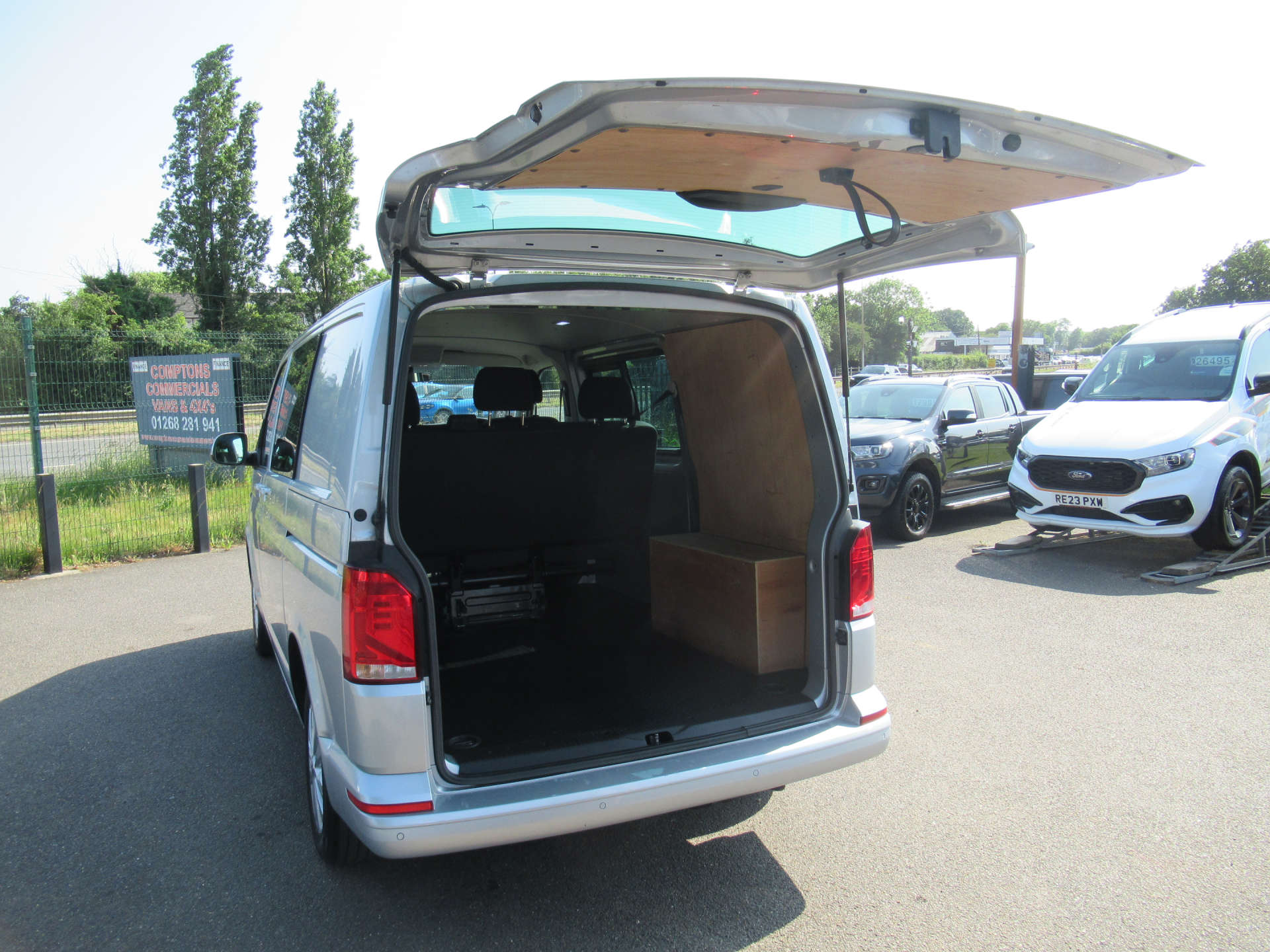 VOLKSWAGEN TRANSPORTER 2.0 Transporter T30 Highline TDI Semi-Auto #10