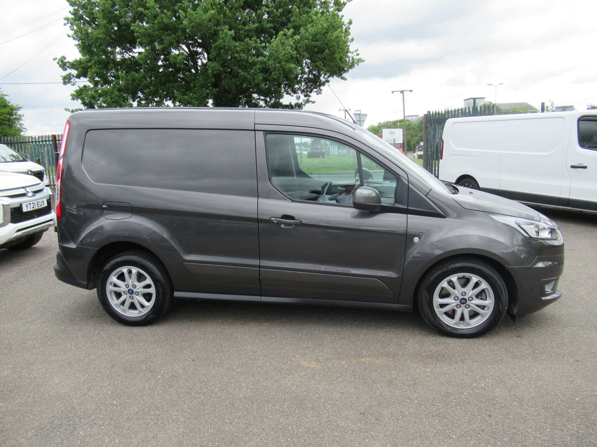 FORD TRANSIT CONNECT 1.5 Transit Connect 200 Limited TDCi #14