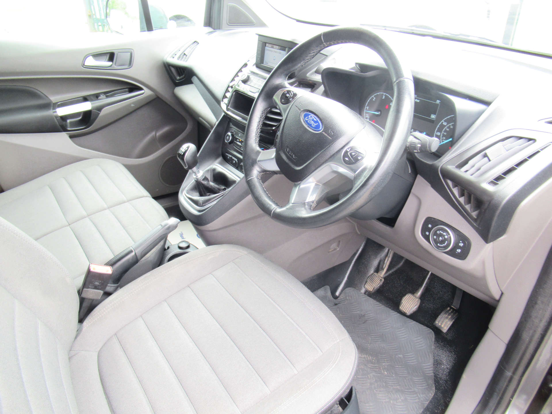 FORD TRANSIT CONNECT 1.5 Transit Connect 200 Limited TDCi #15