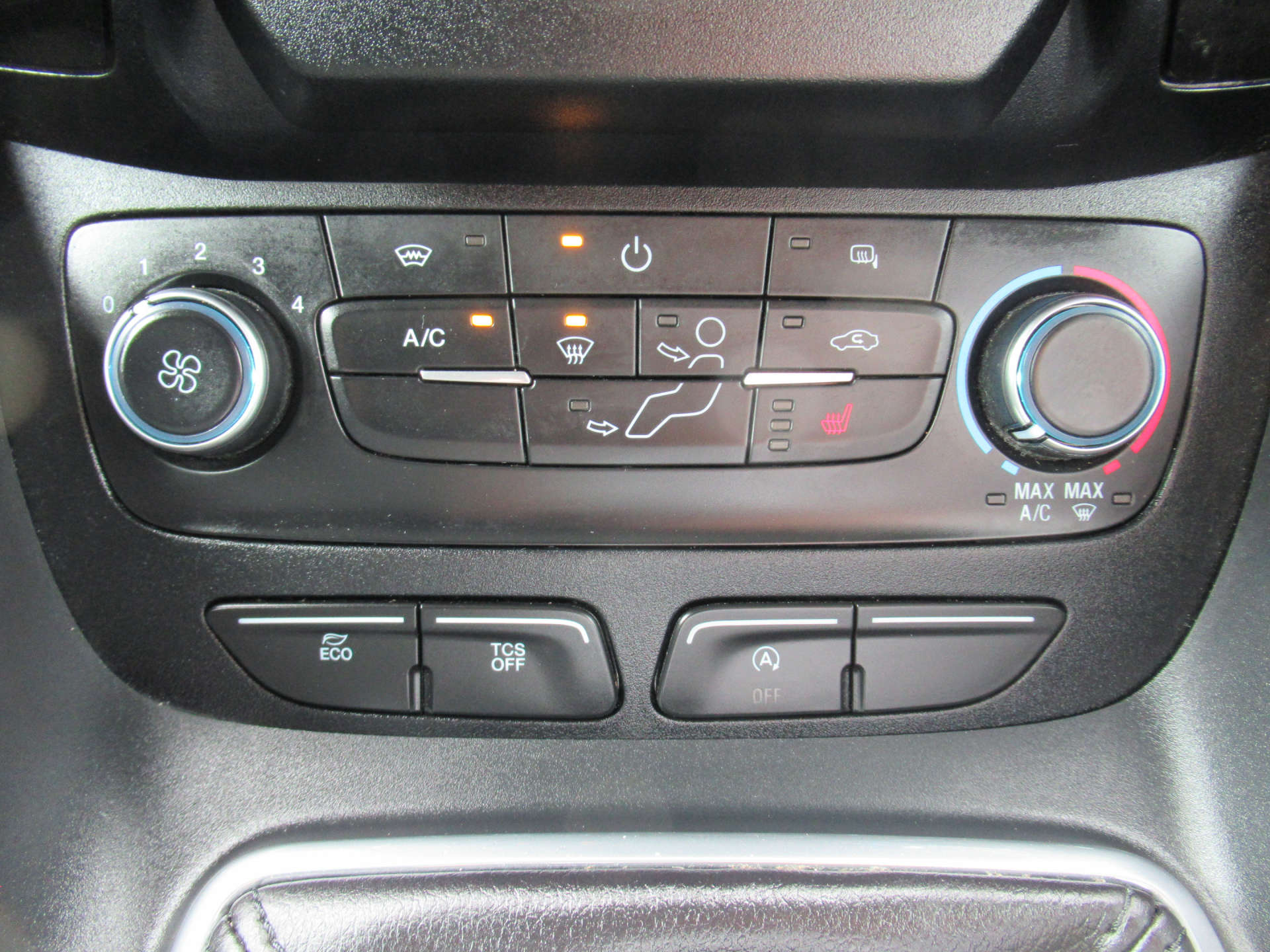 FORD TRANSIT CONNECT 1.5 Transit Connect 200 Limited TDCi #18