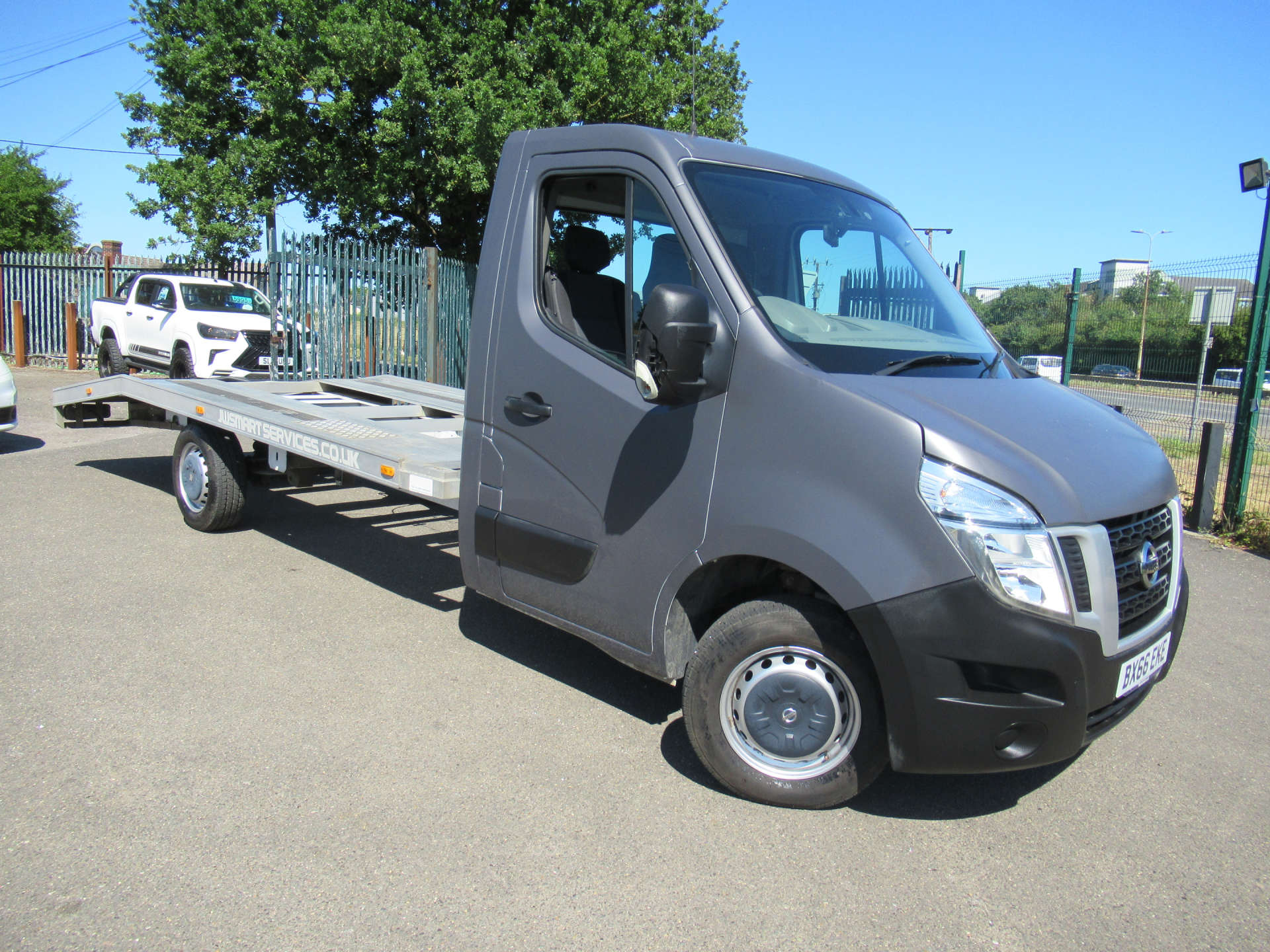 NISSAN NV400 2.3 NV400 SE dCi car transporter winch and ramps #20