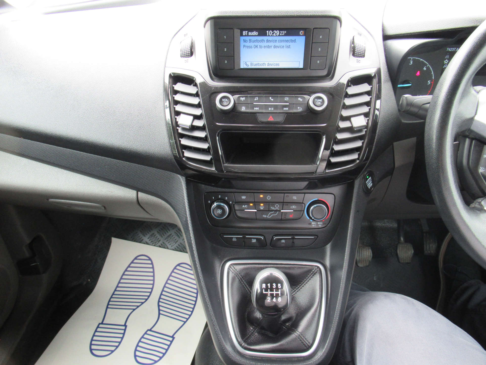 FORD TRANSIT CONNECT 1.5 Transit Connect 200 Limited TDCi #19