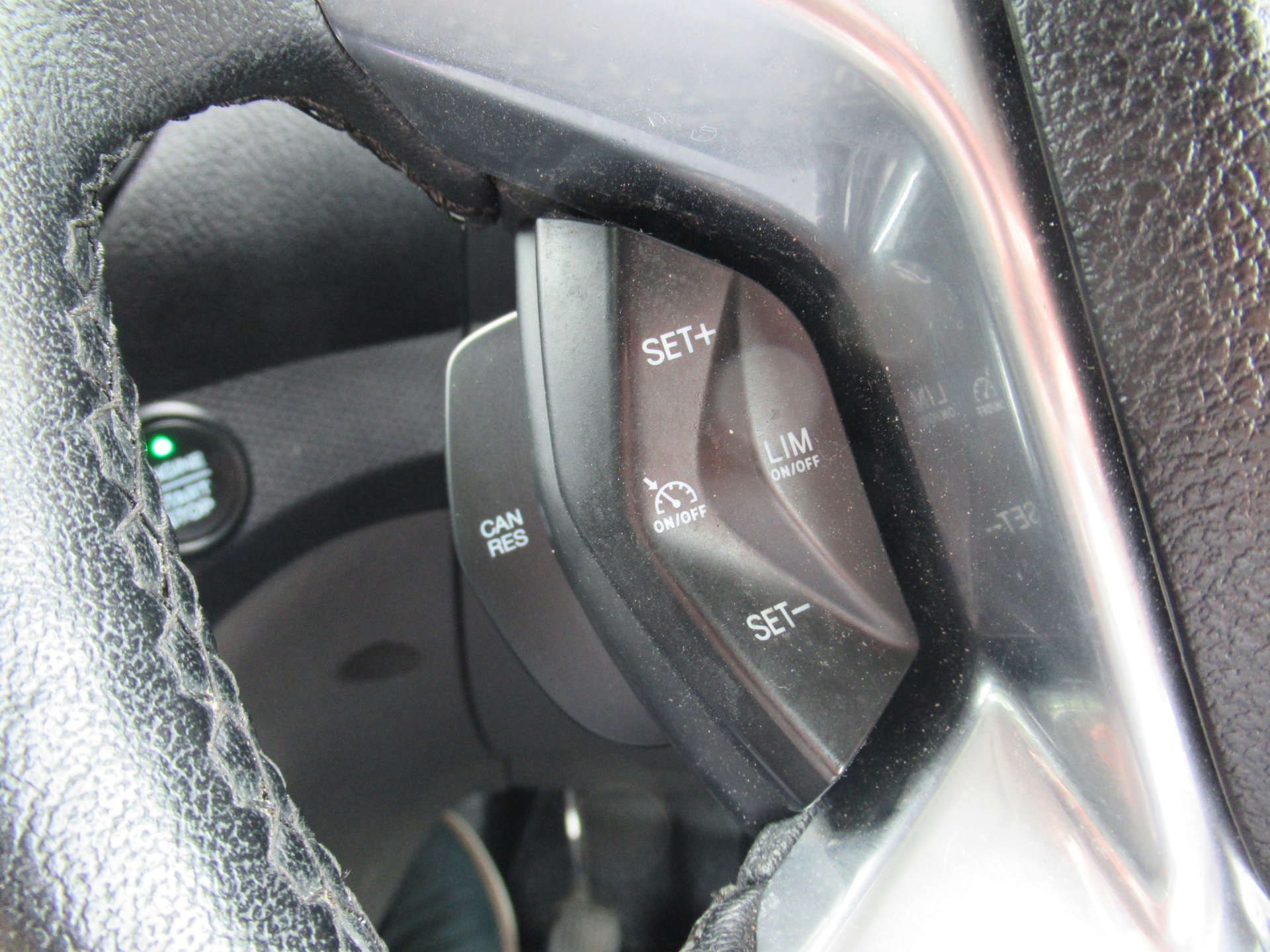 FORD TRANSIT CONNECT 1.5 Transit Connect 200 Limited TDCi #22