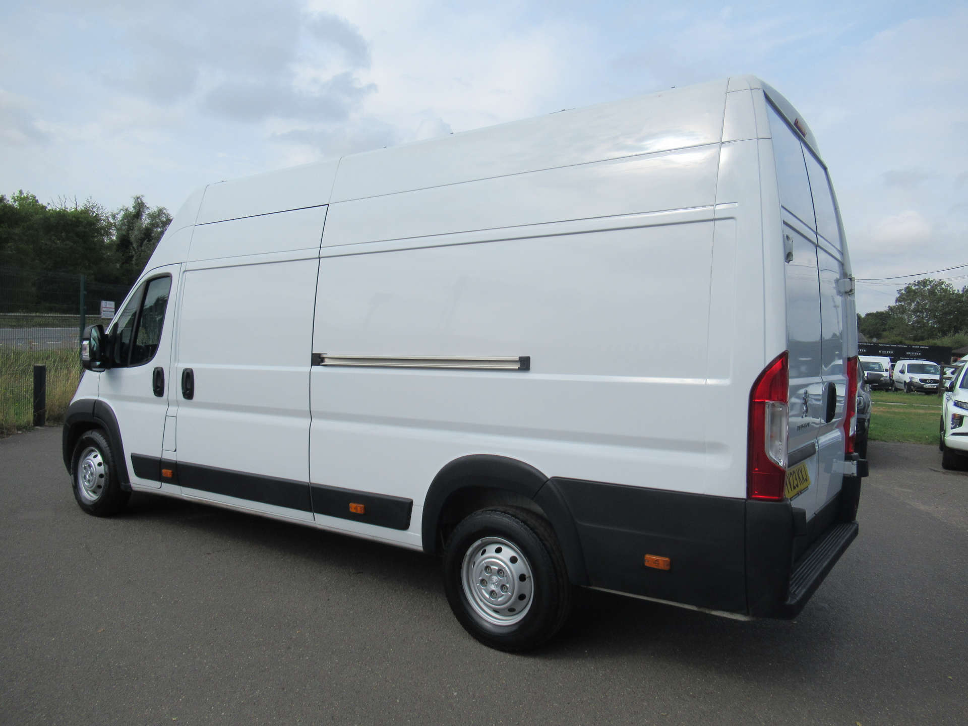 PEUGEOT BOXER 2.2 Boxer 435 Professional Prem+ L4H3 BHDi #7