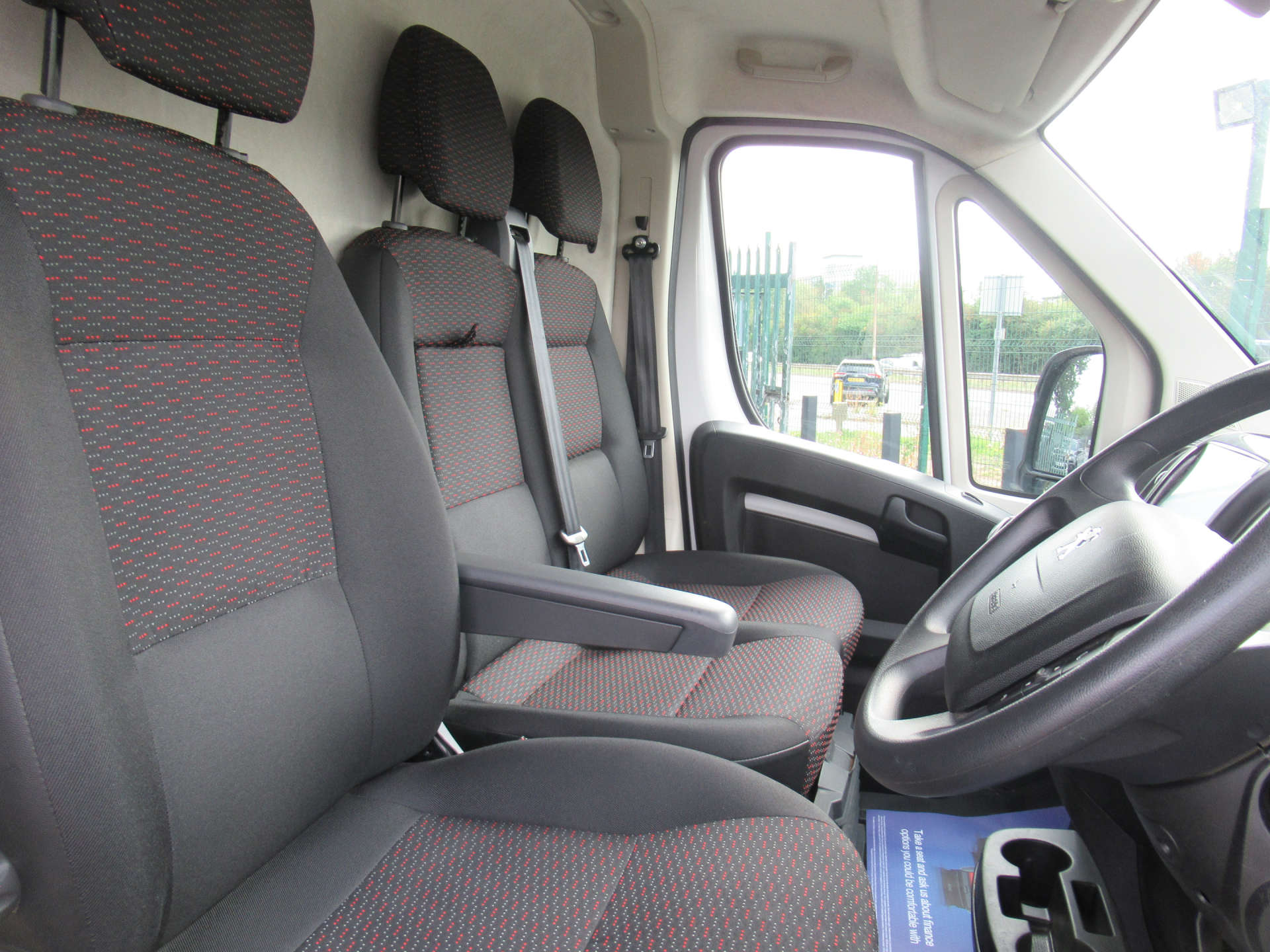 PEUGEOT BOXER 2.2 Boxer 435 Professional Prem+ L4H3 BHDi #15